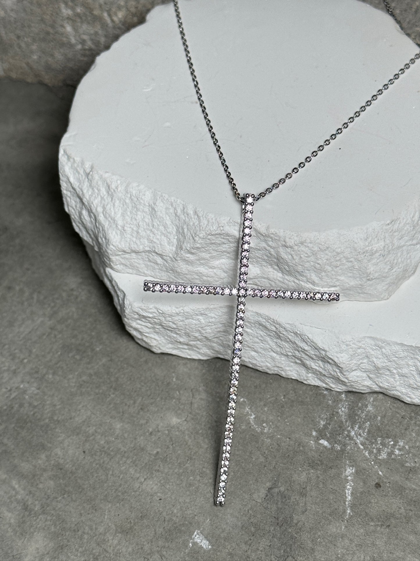 Thin Cross Necklace 18"