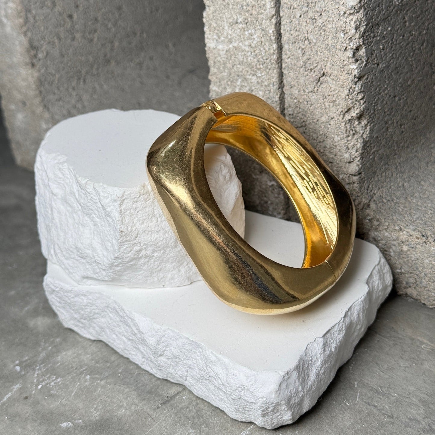 Lover Girl Chunky Bangle 7.5"
