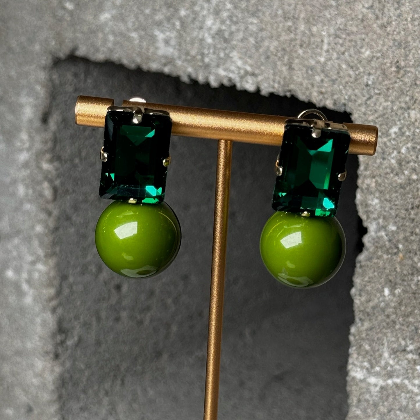 Double Dip Gem Earring
