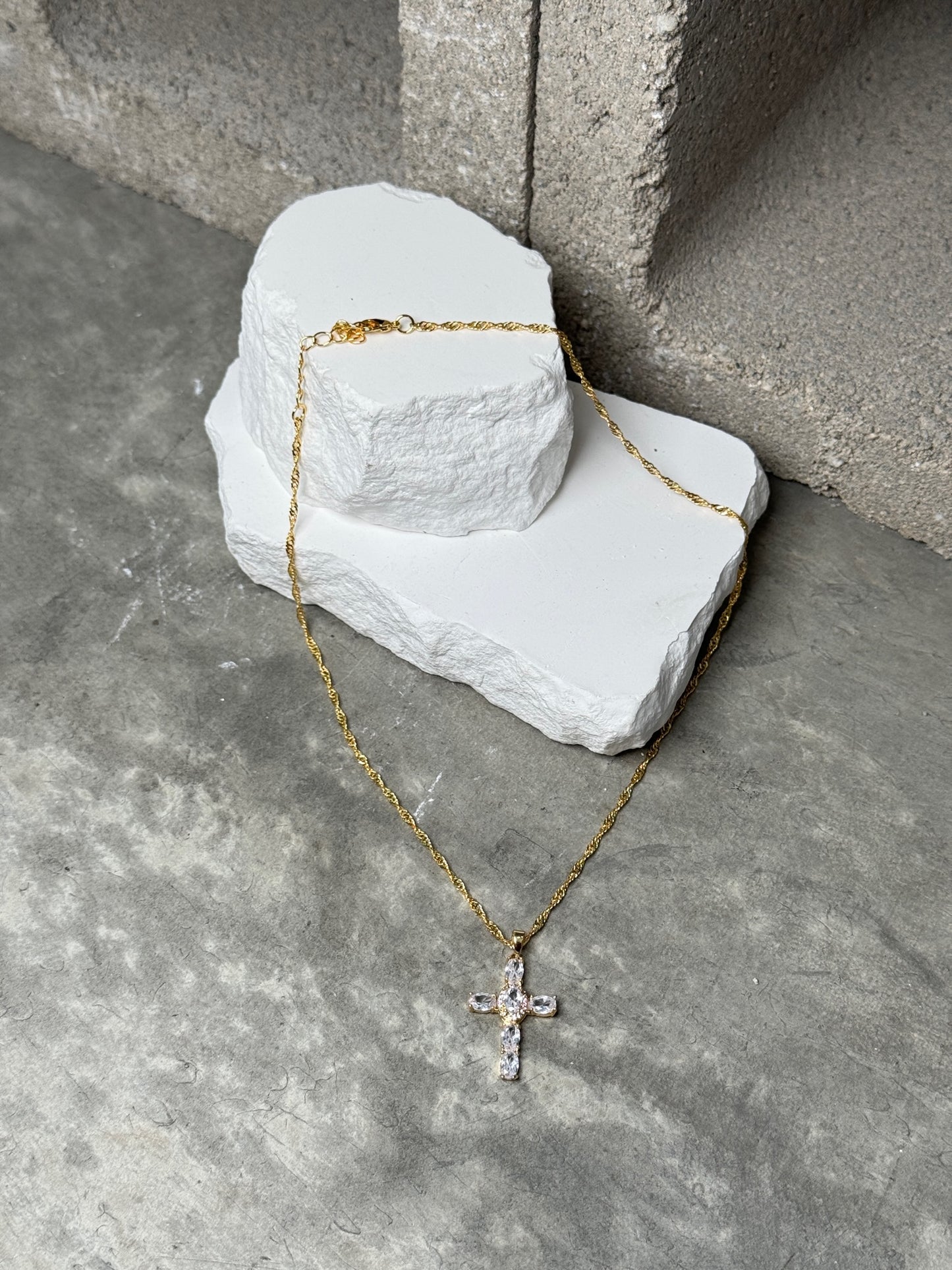 Cross Necklace w/ 16 inch chain