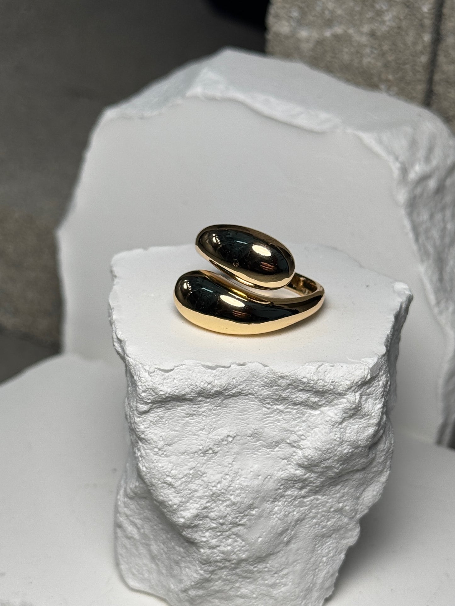 Twin Flame Double Layer Midi Ring - Bold Eye-Catching Design for Special Occasions & Everyday Wear - Unique Statement Jewelry Piece