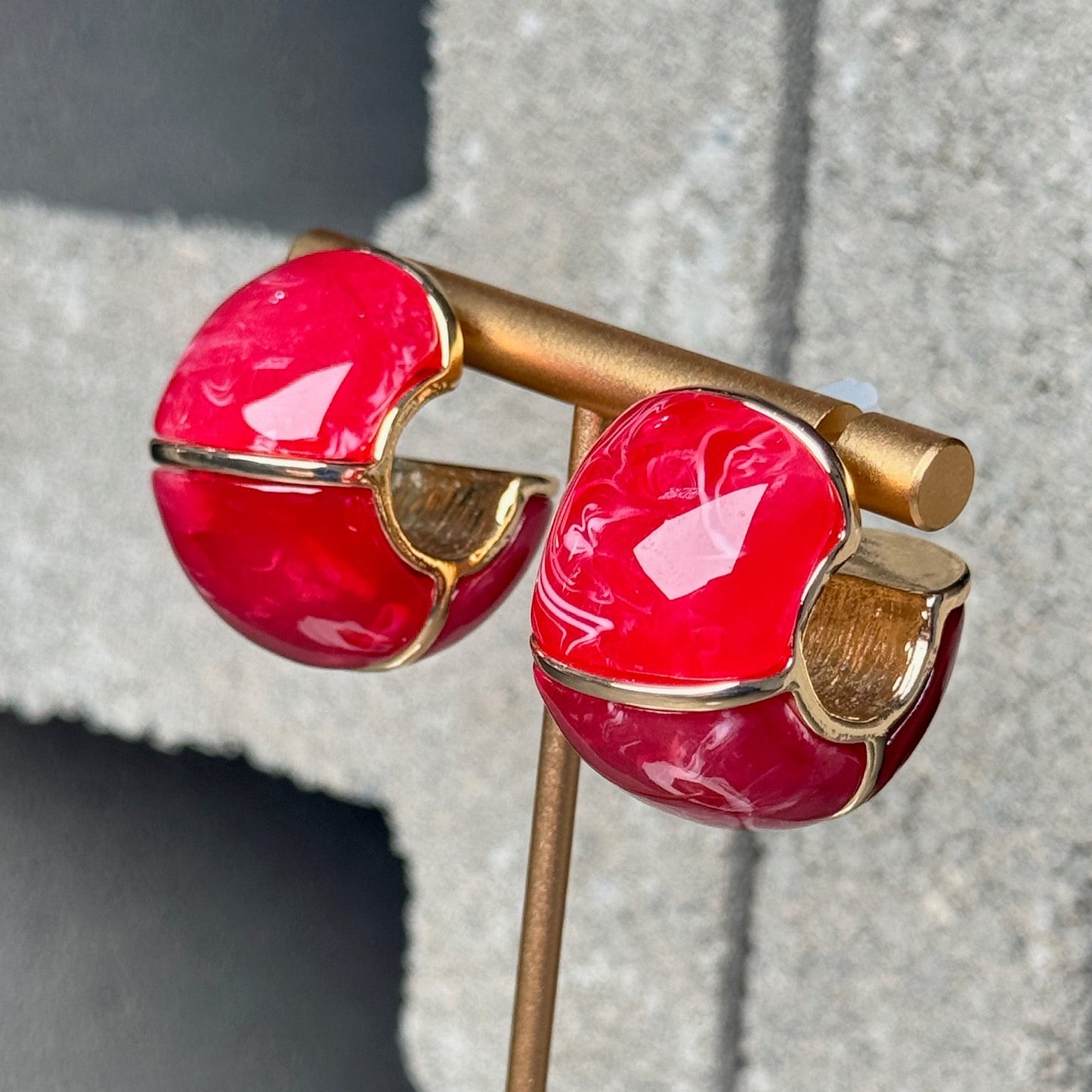 Tiny Flex Gem Earring