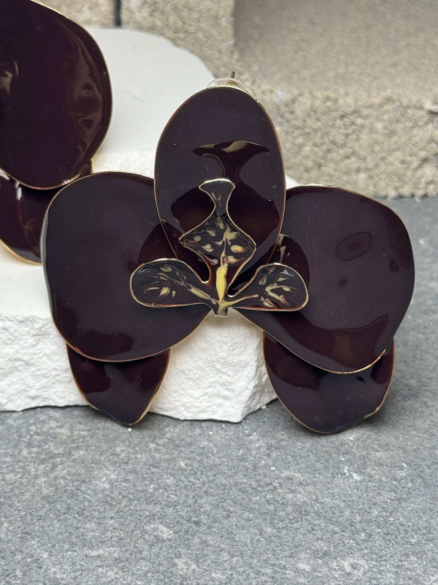 Fresh Pick Oversized Stud Earrings