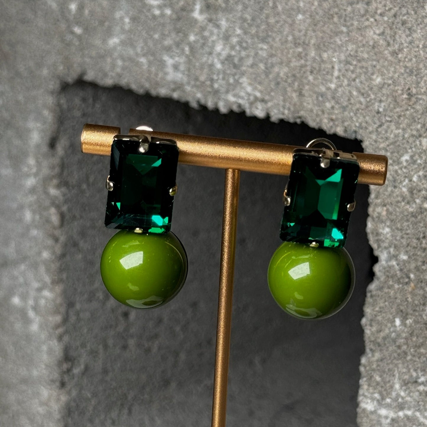 Double Dip Gem Earring