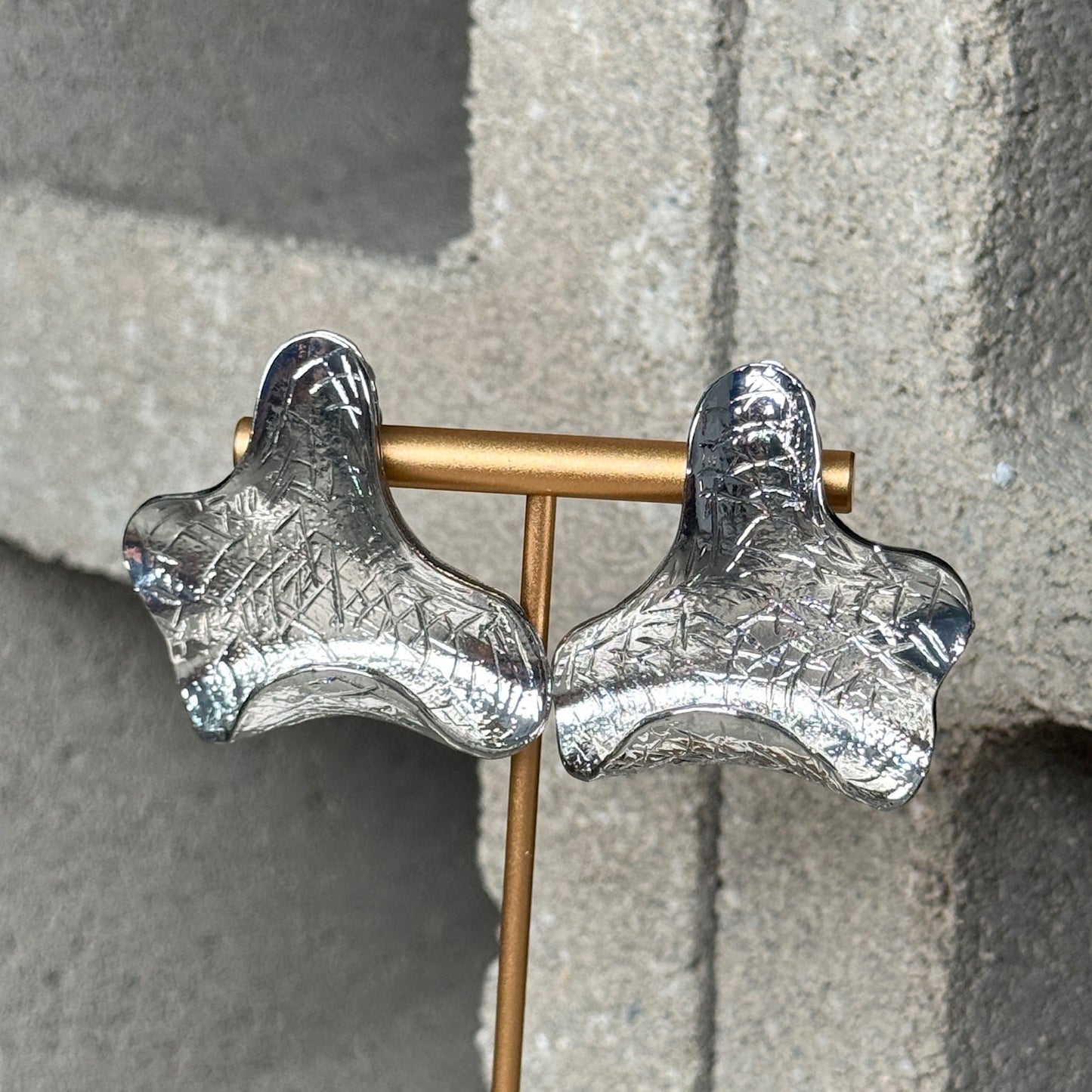 Bend & Snap Clip On Earring