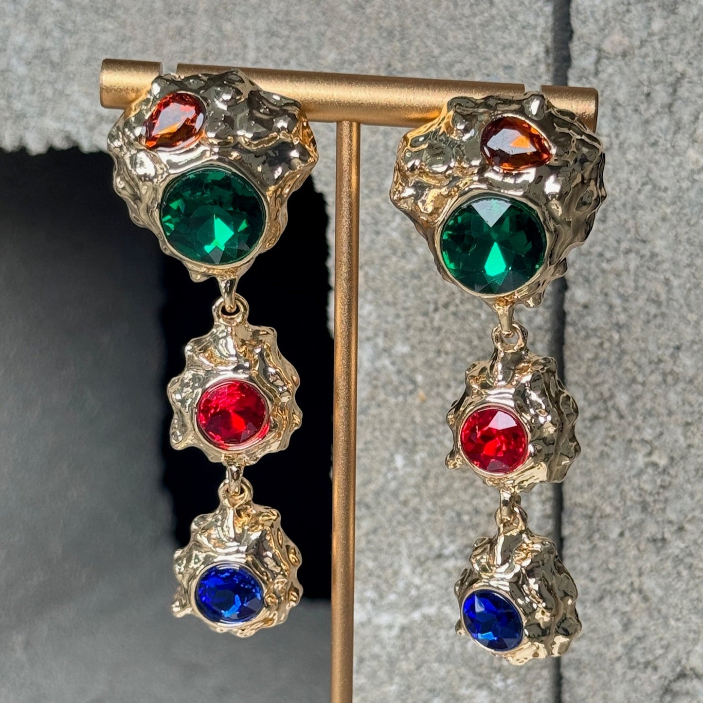 THE Queen 3 Layer Earrings
