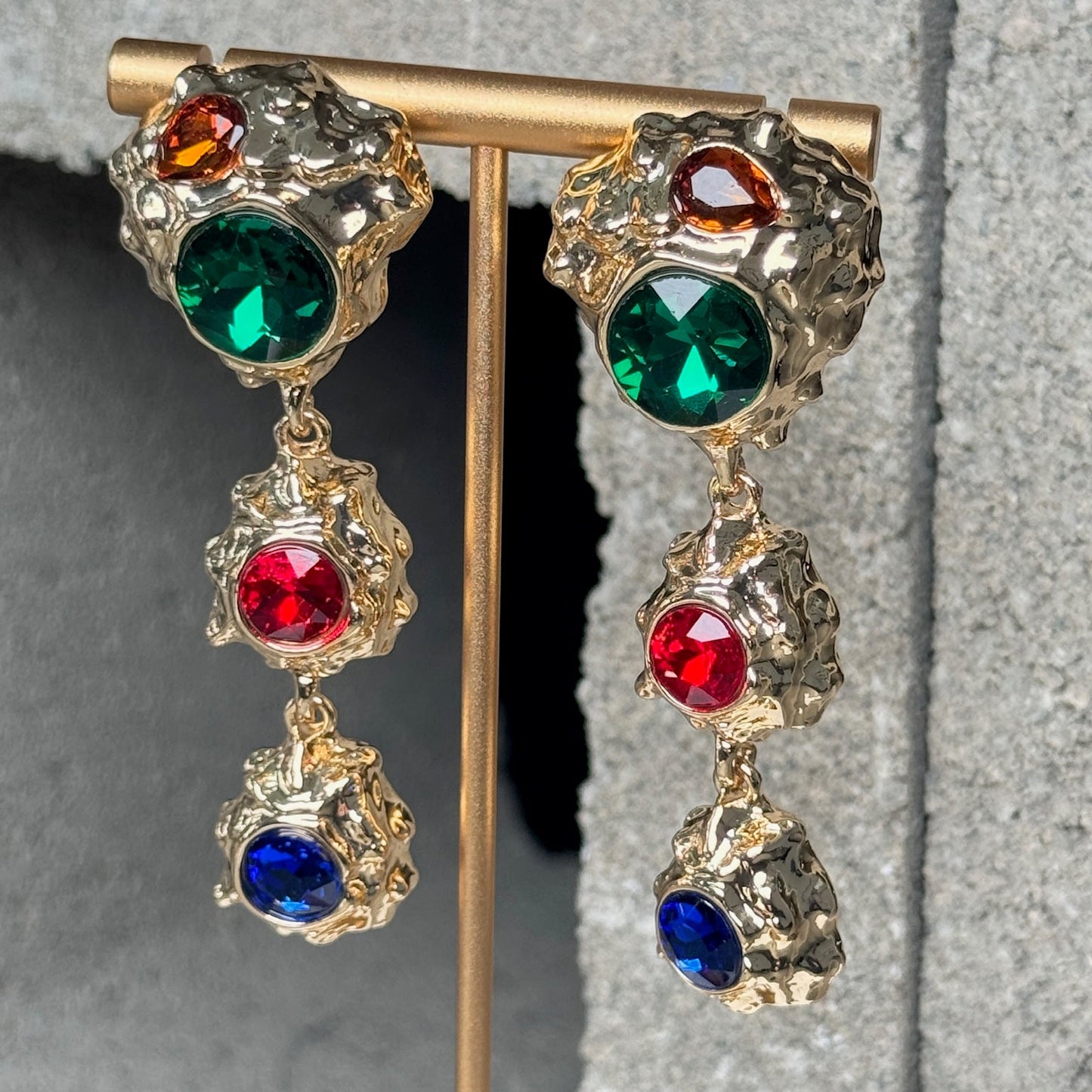 THE Queen 3 Layer Earrings