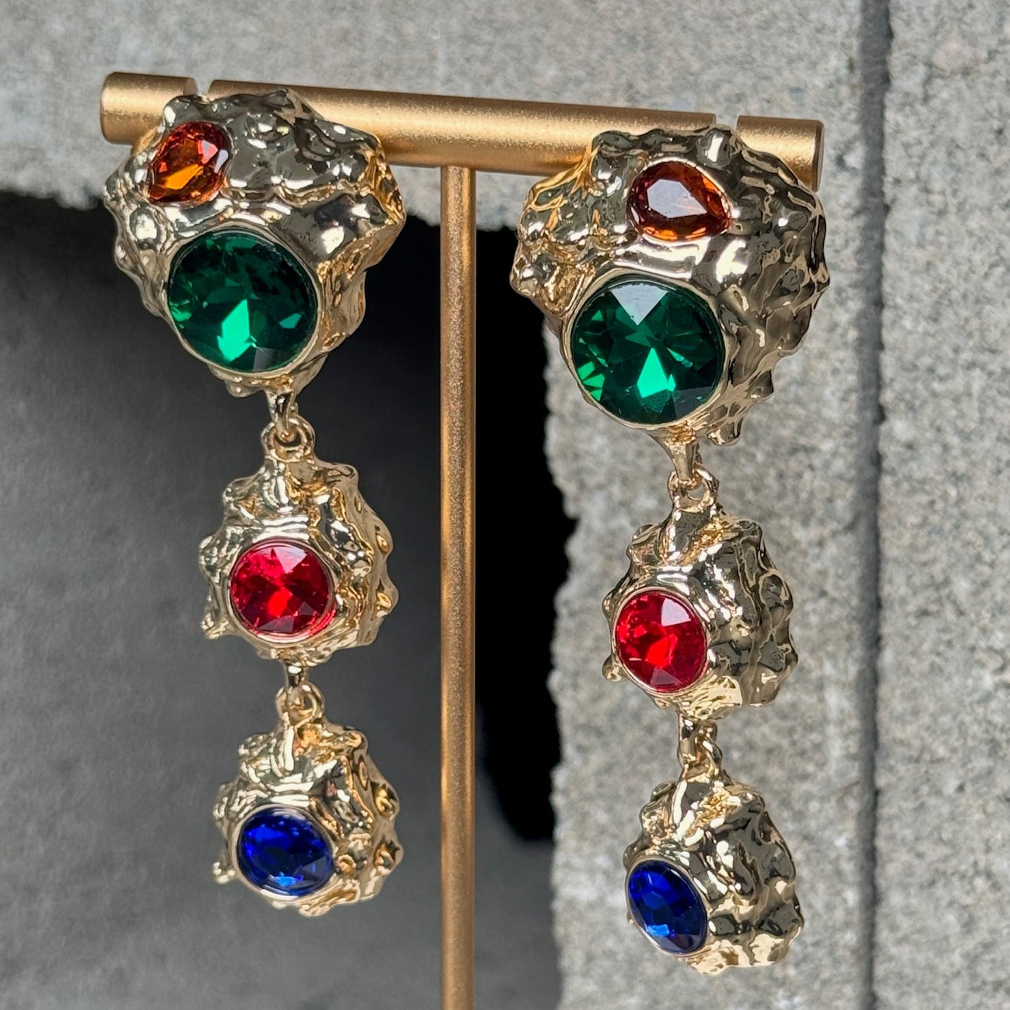 THE Queen 3 Layer Earrings