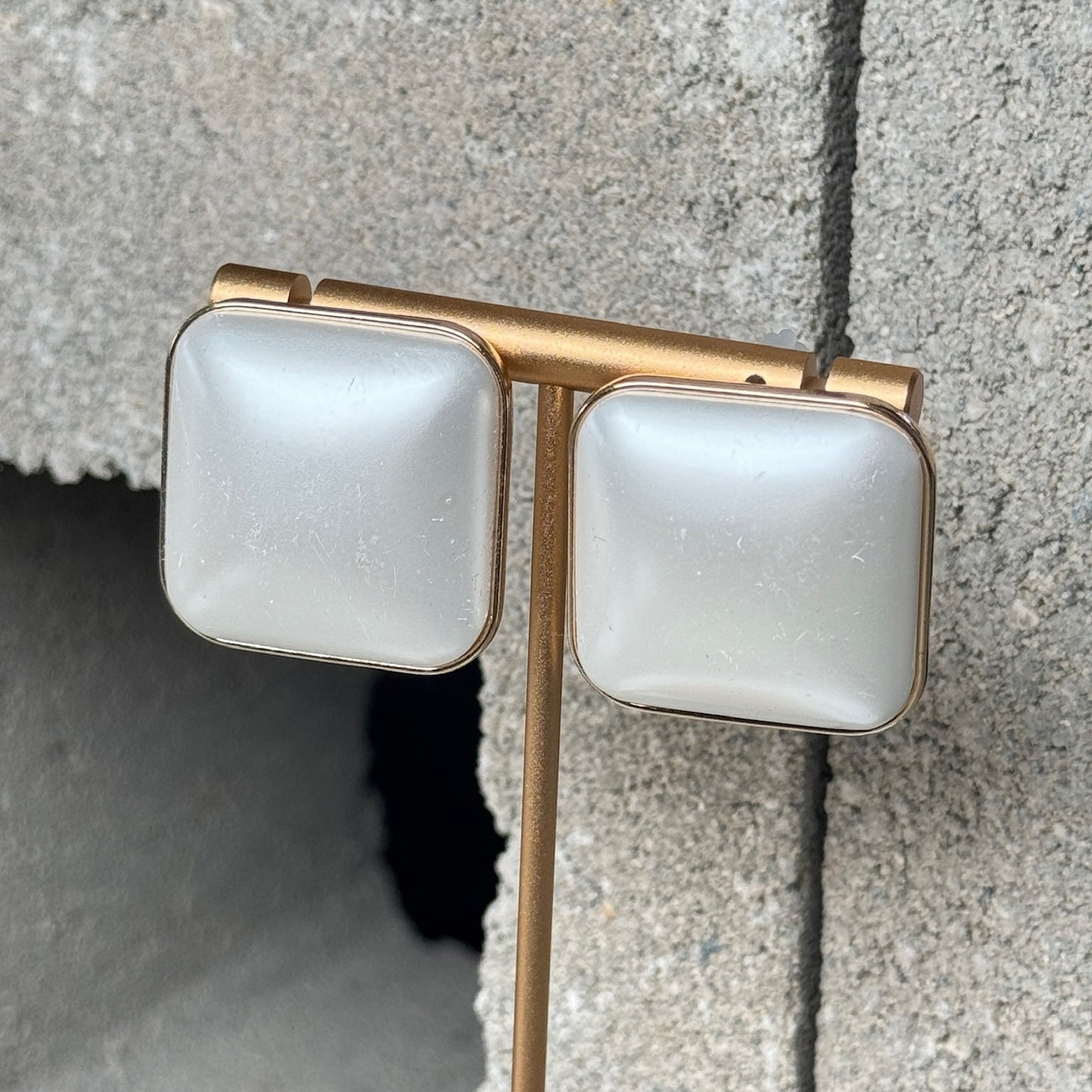 Milky Gem Square Stud Earrings