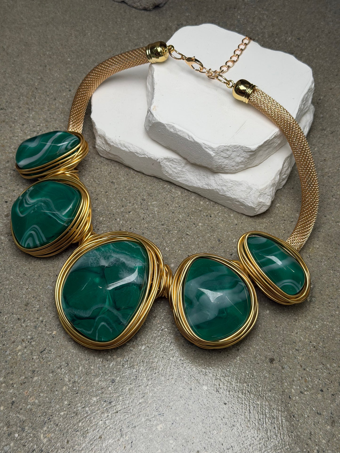 Form & Stone Necklace 23"