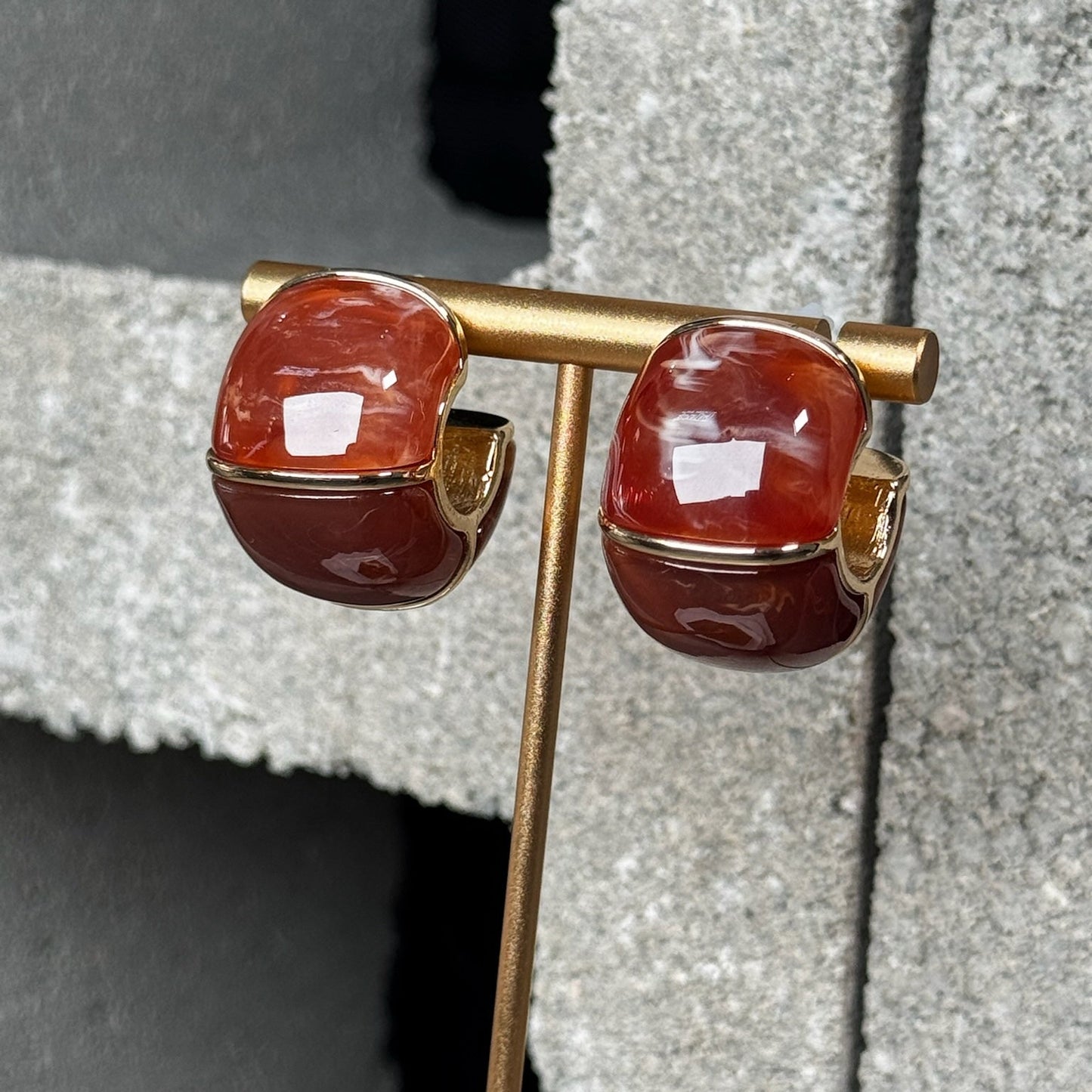 Tiny Flex Gem Earring