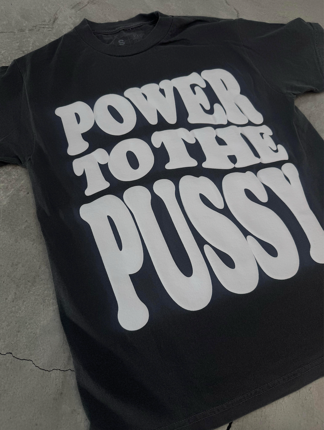 WHITE AND ASH POWER TO THE P OVERSIZED T-SHIRT 100% Shrink-Free Cotton