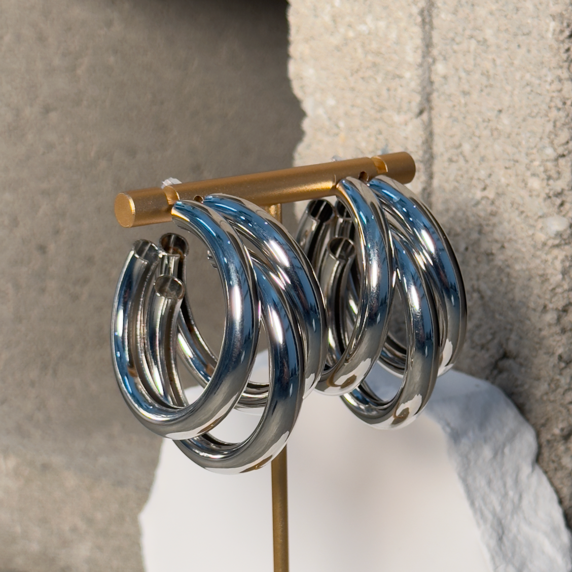 No Chill Triple Layer Hoop