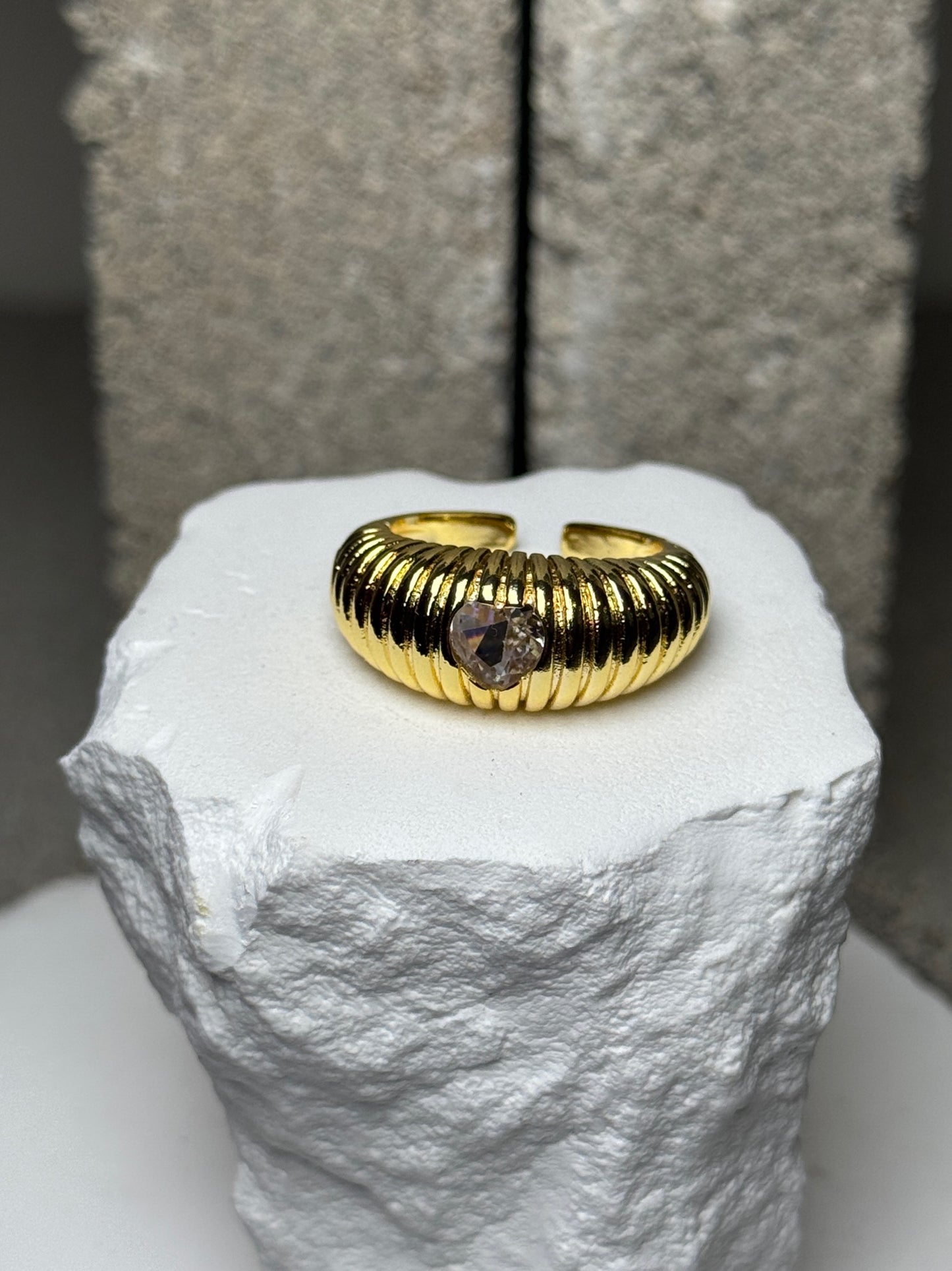 Sweet on You Ribbed Ring 8