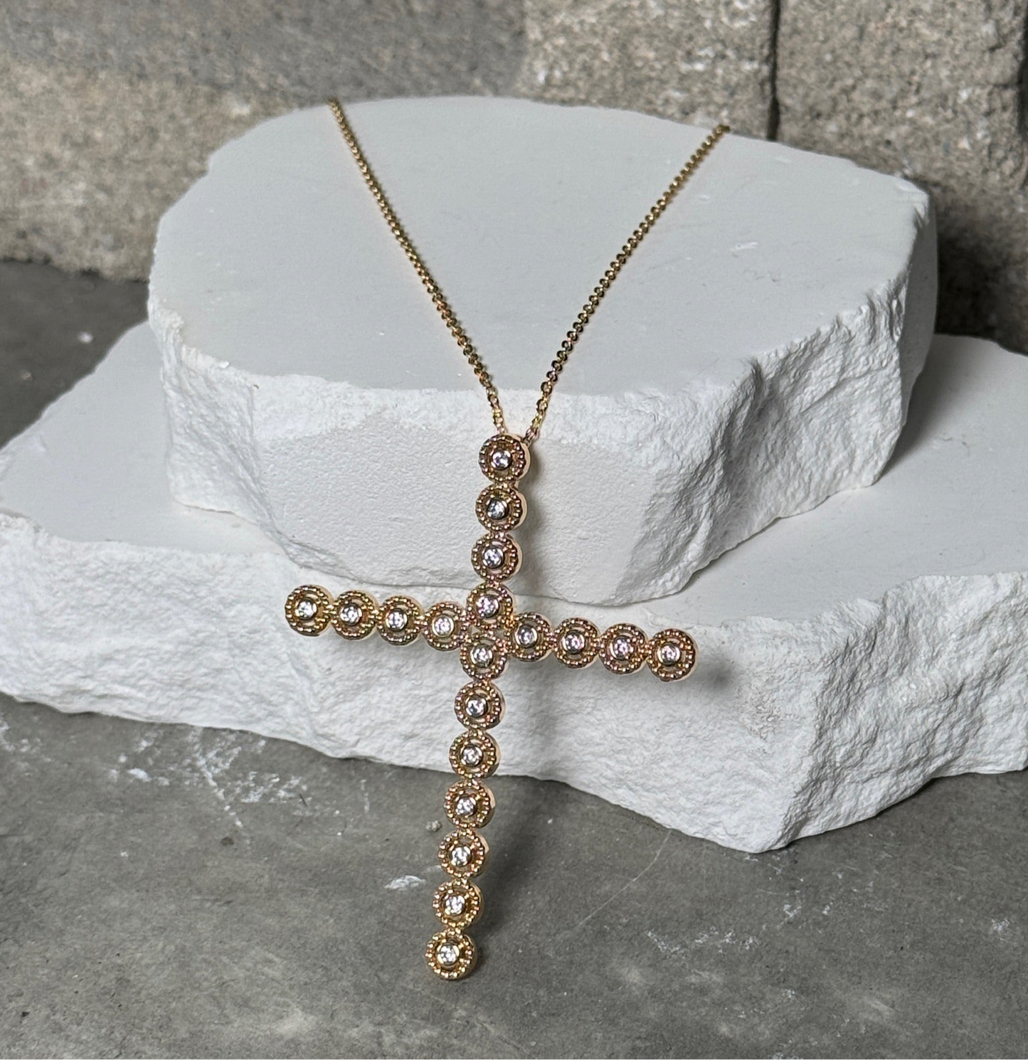 Divine Sparkle Cross Necklace Gold Dipped Metal Coating Jewelry Accessory with Elegant Cross Design for Everyday Wear