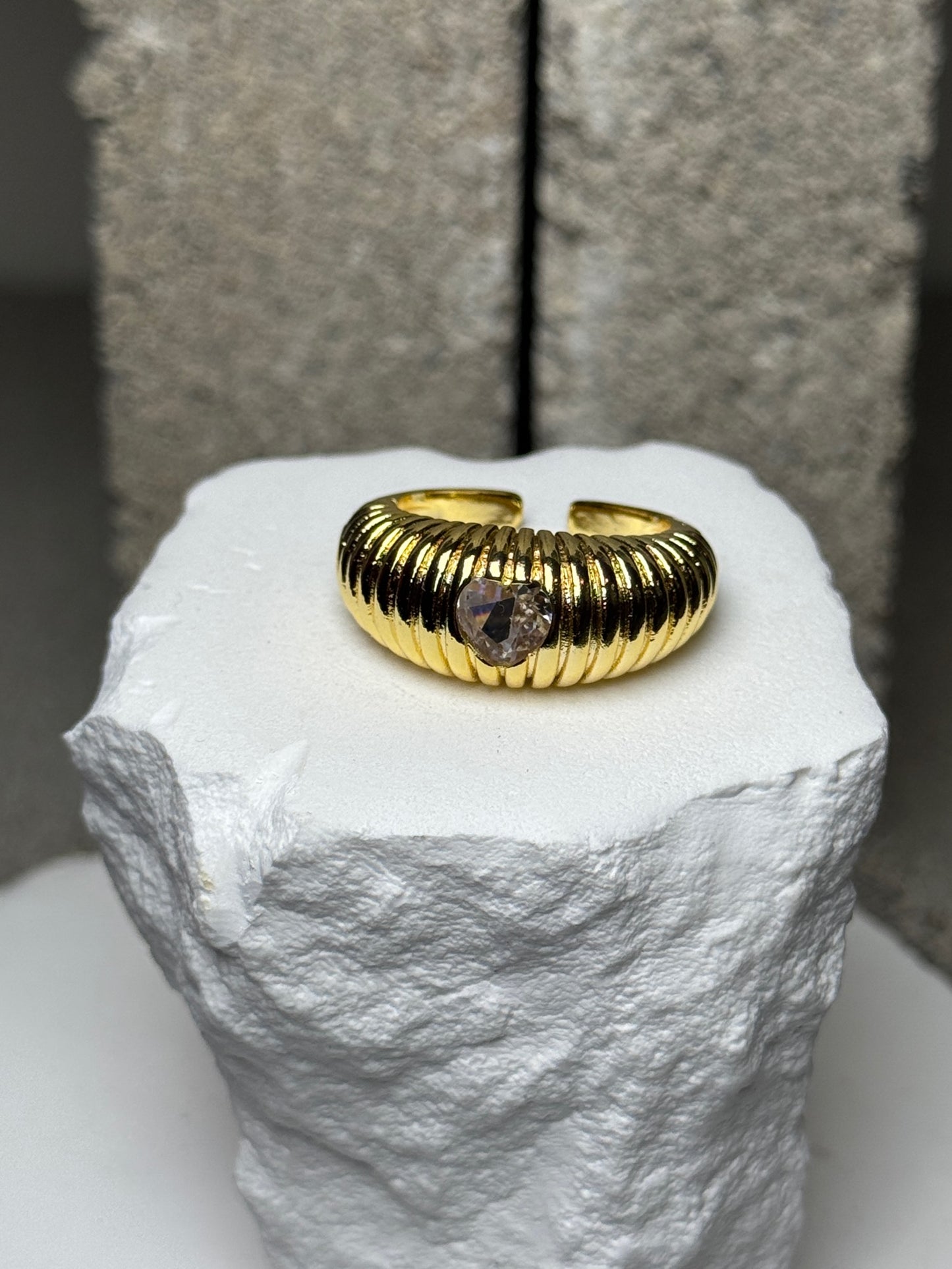 Sweet on You Ribbed Ring 8