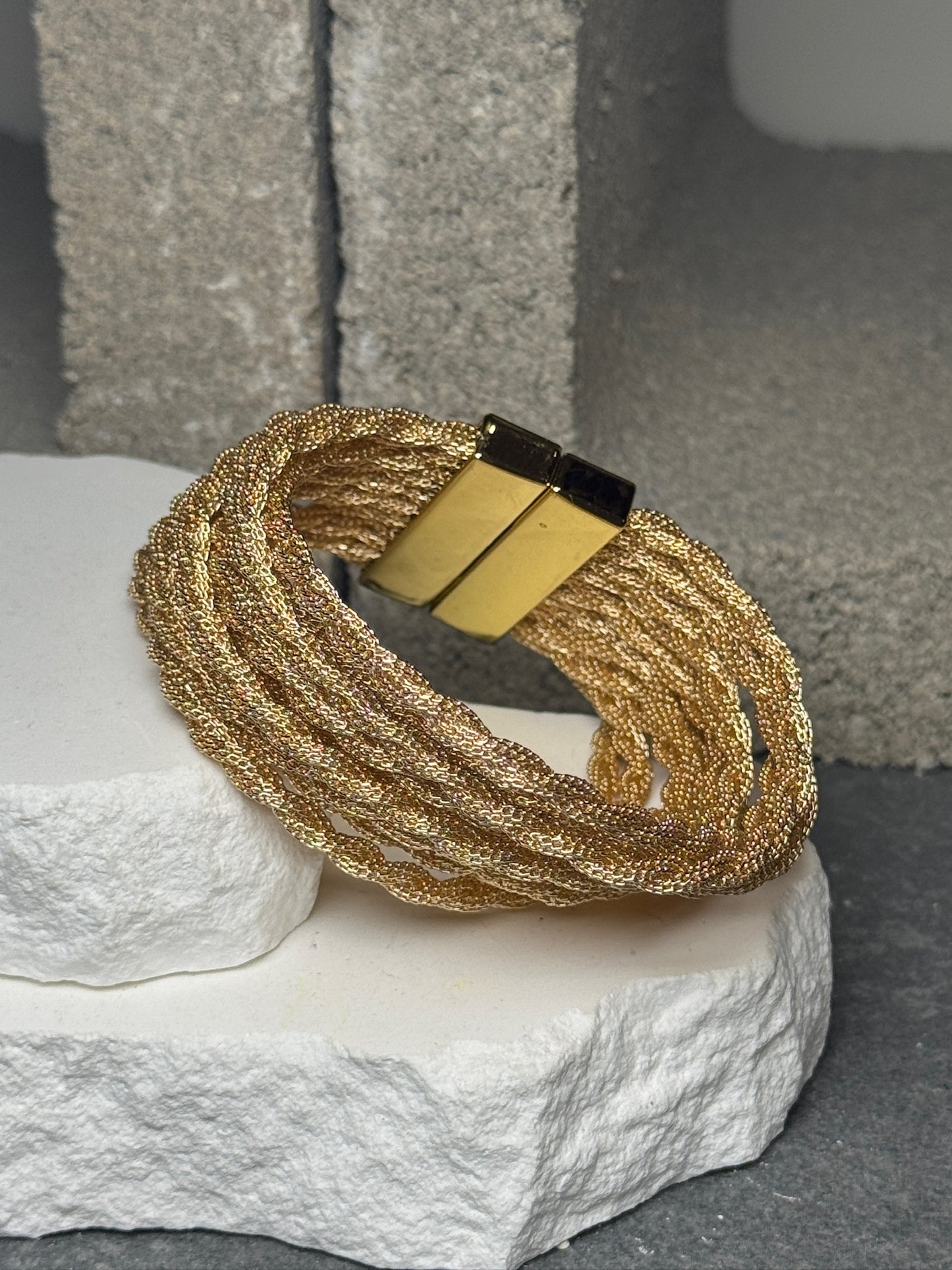 Rich In Vibes Rope Bracelet 7.5"