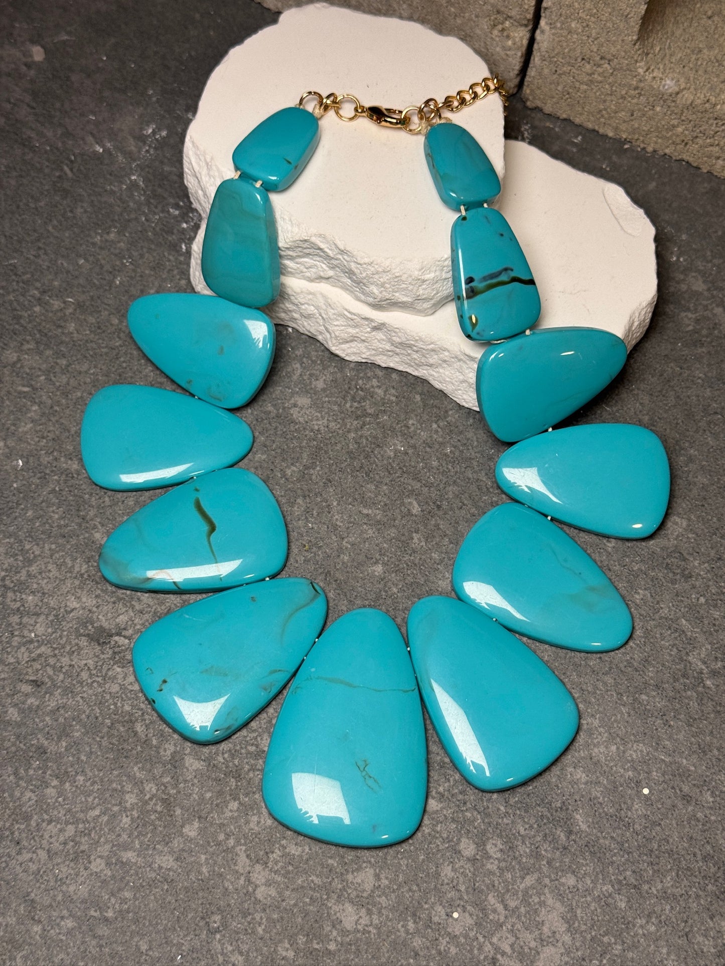 Blue Lagoon Stone Necklace 22"