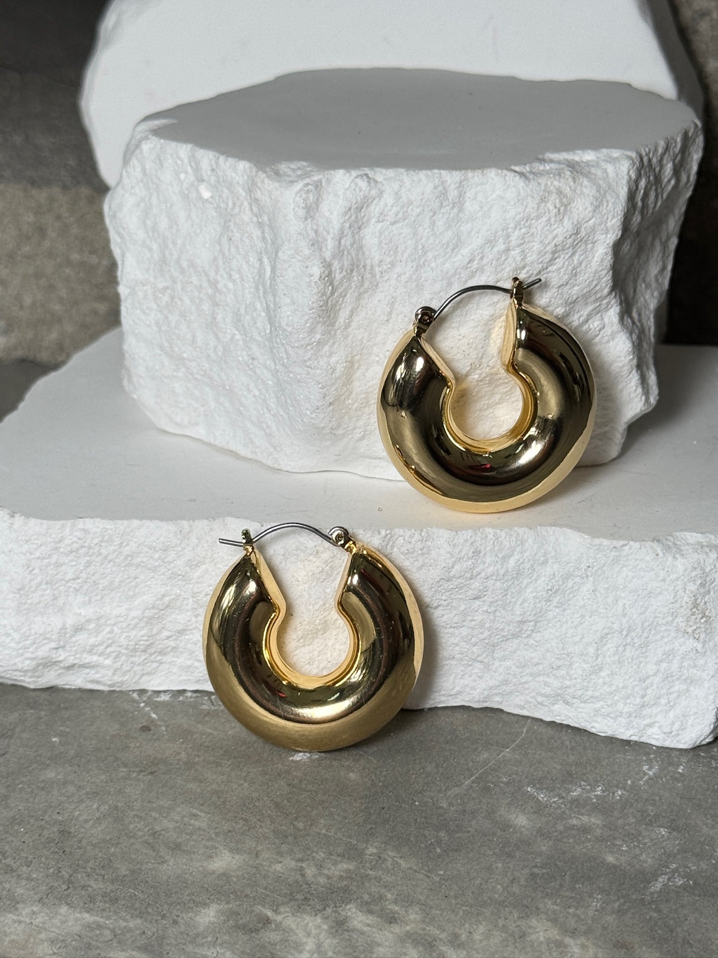 Micro Chunky Hoops - Polished Gold & Silver Finish Lightweight Versatile Everyday Essential Modern Edge Stackable Earrings