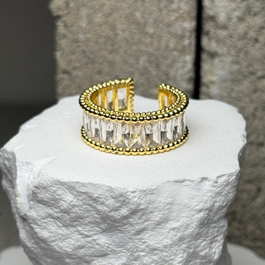 It Girl Crystal Ring Size 6
