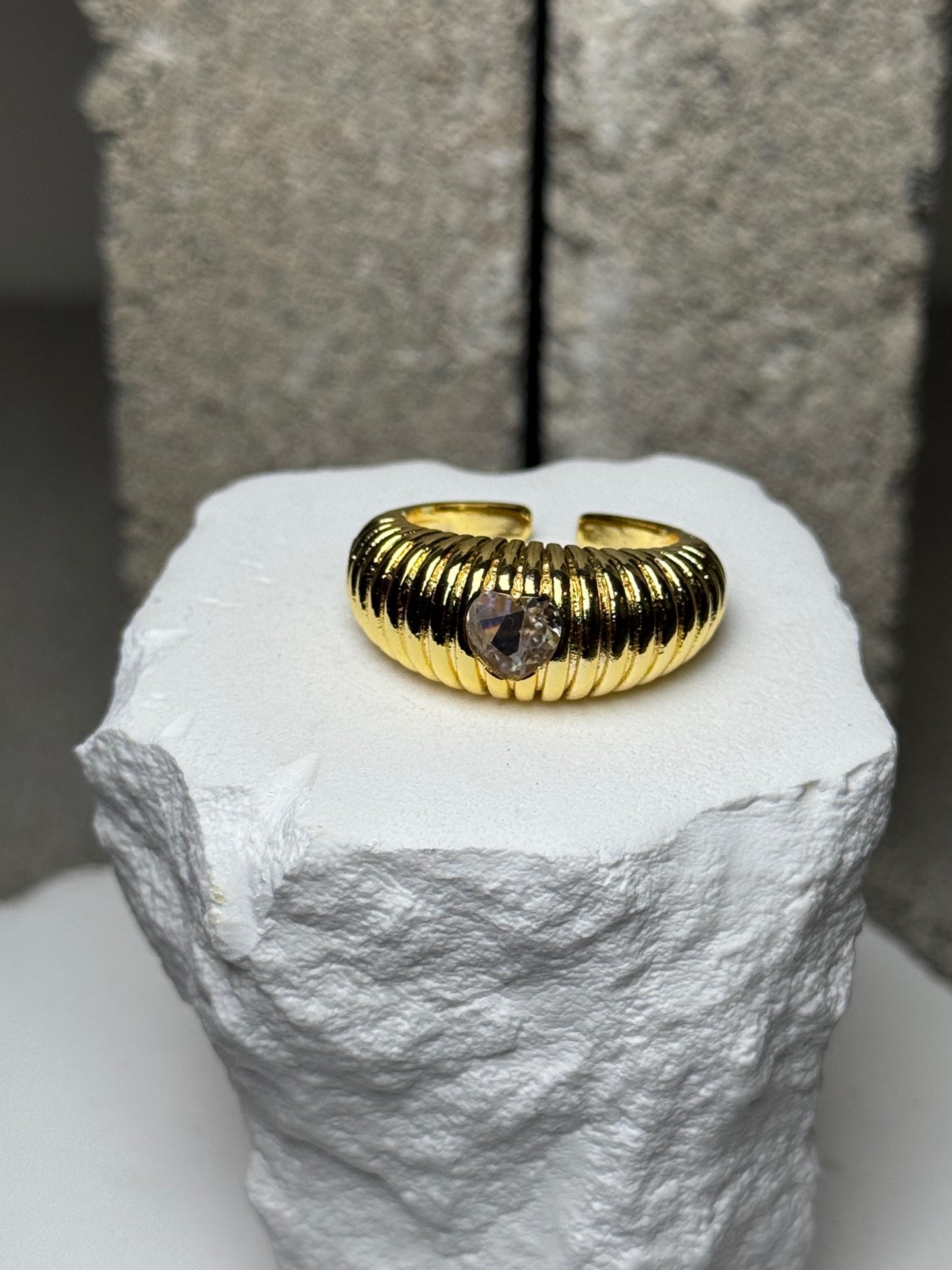 Sweet on You Ribbed Ring 8