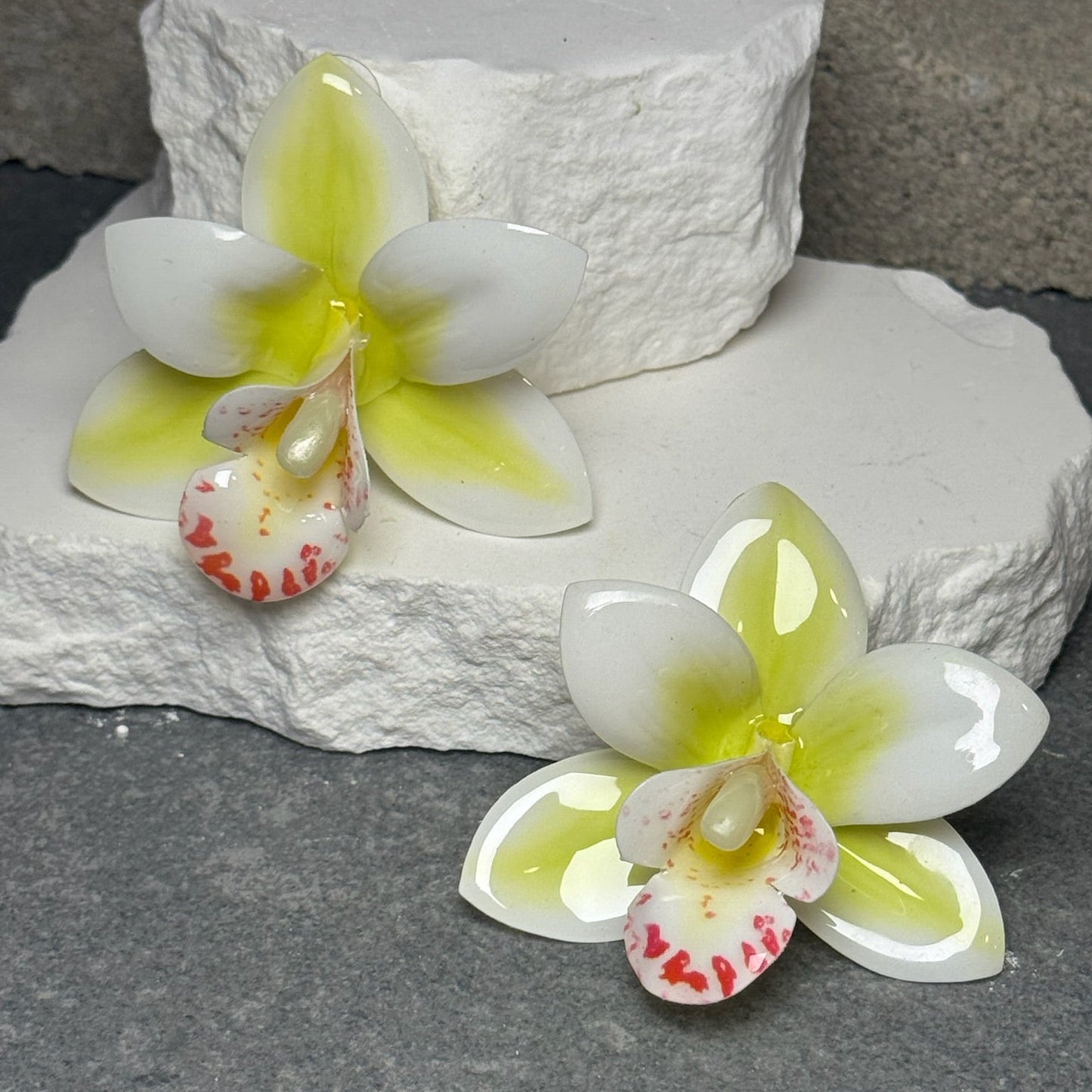 Sunfire Orchid Stud Earring
