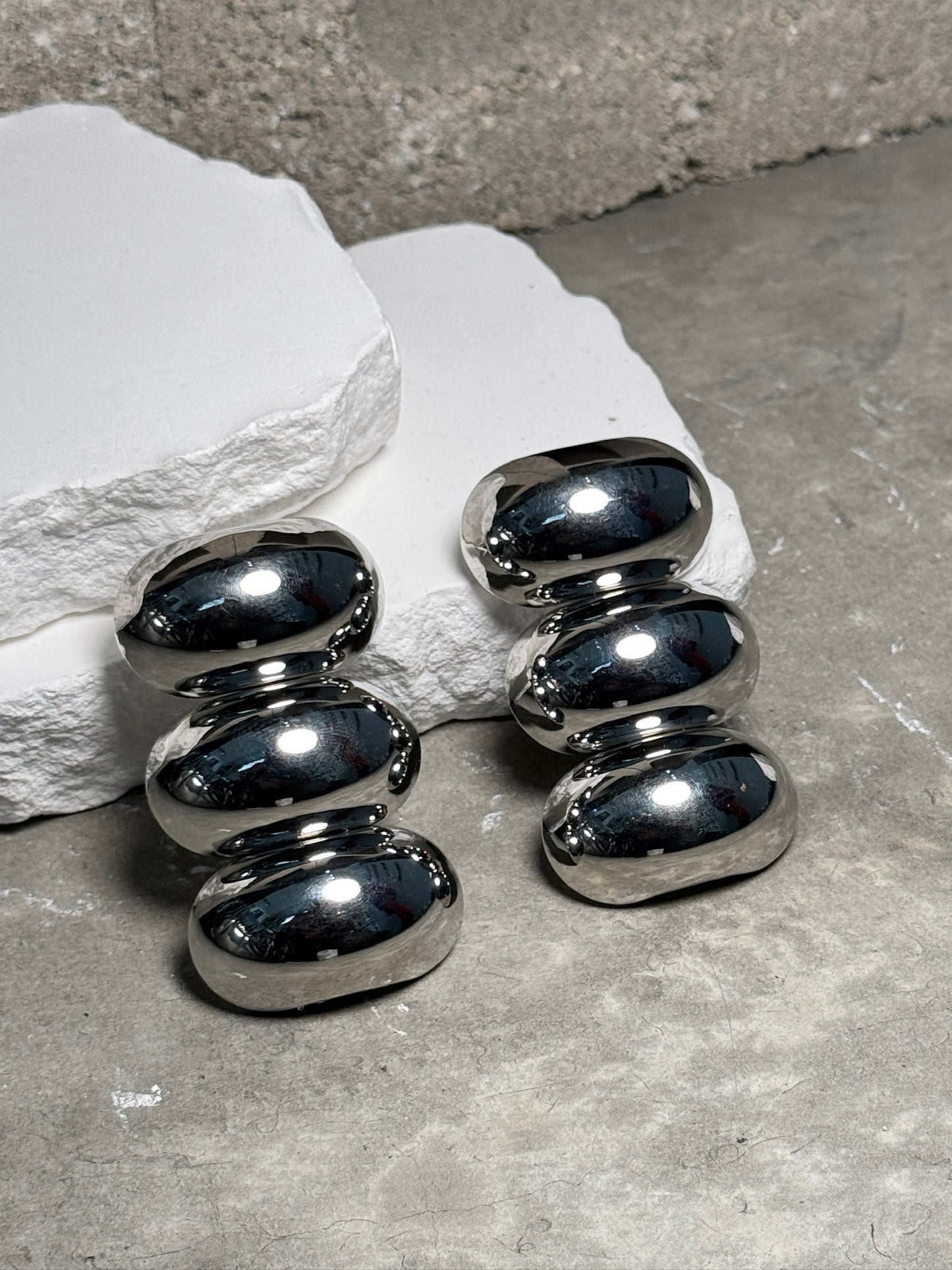 Cosmic Chrome Triple Layer Chunky Earrings - Bold Bubble-Like Design for Futuristic Flair & Y2K Nostalgia