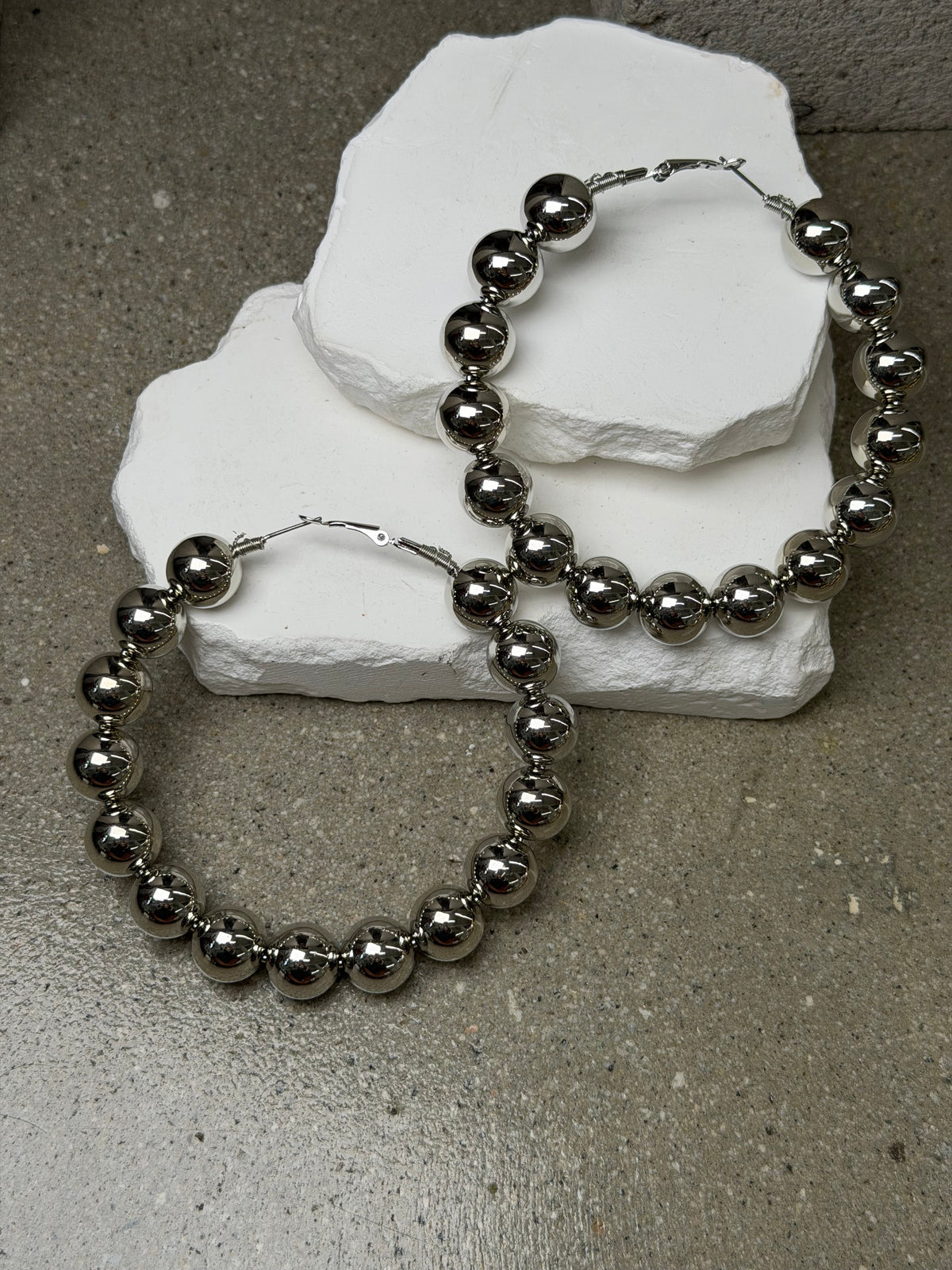 The It Girl Hoop
