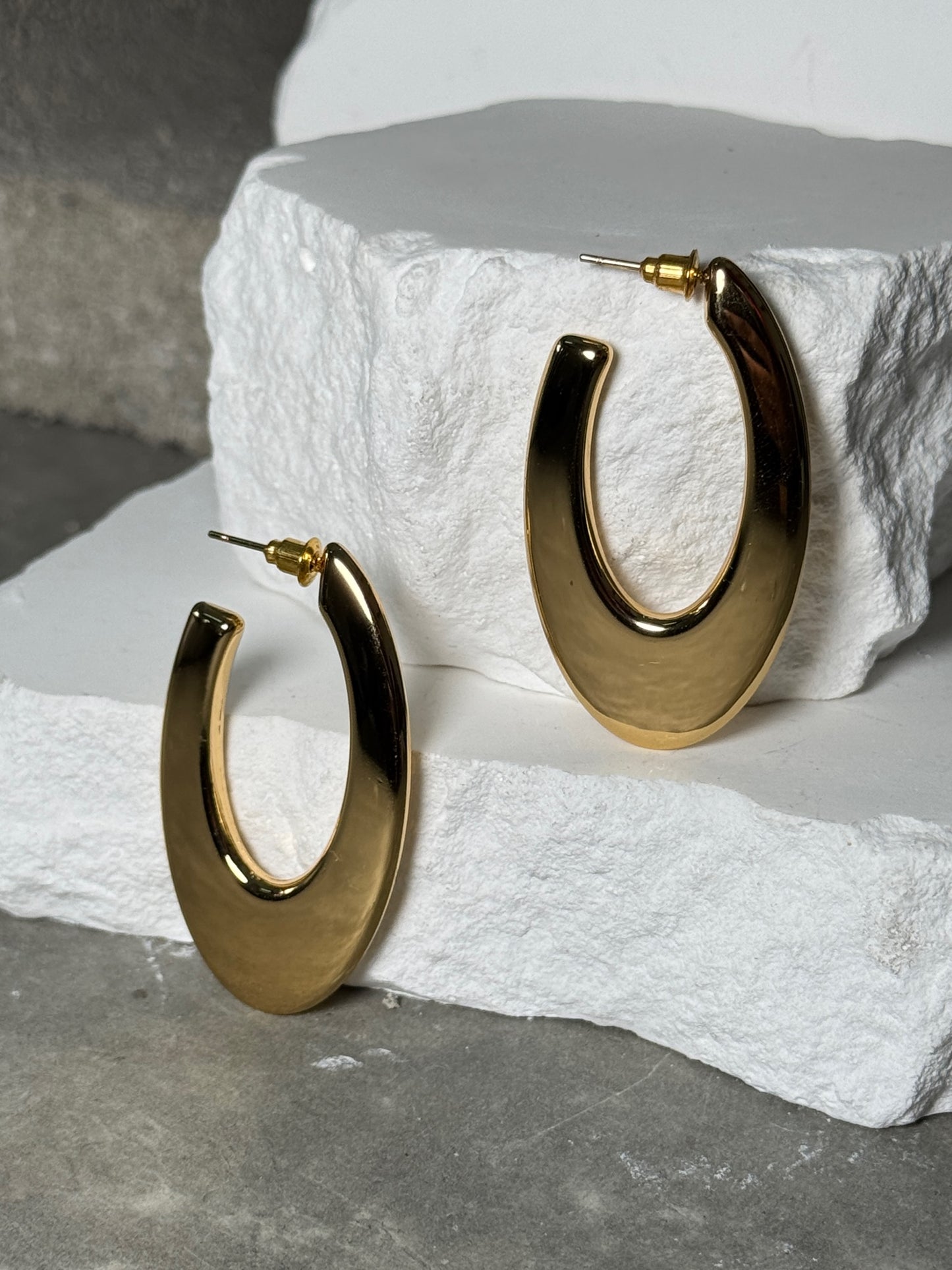 Sculpt Oval Hoops - Ultra-Thin Lightweight Metal Earrings with Polished Finish & Sleek Flat Profile for Everyday Style