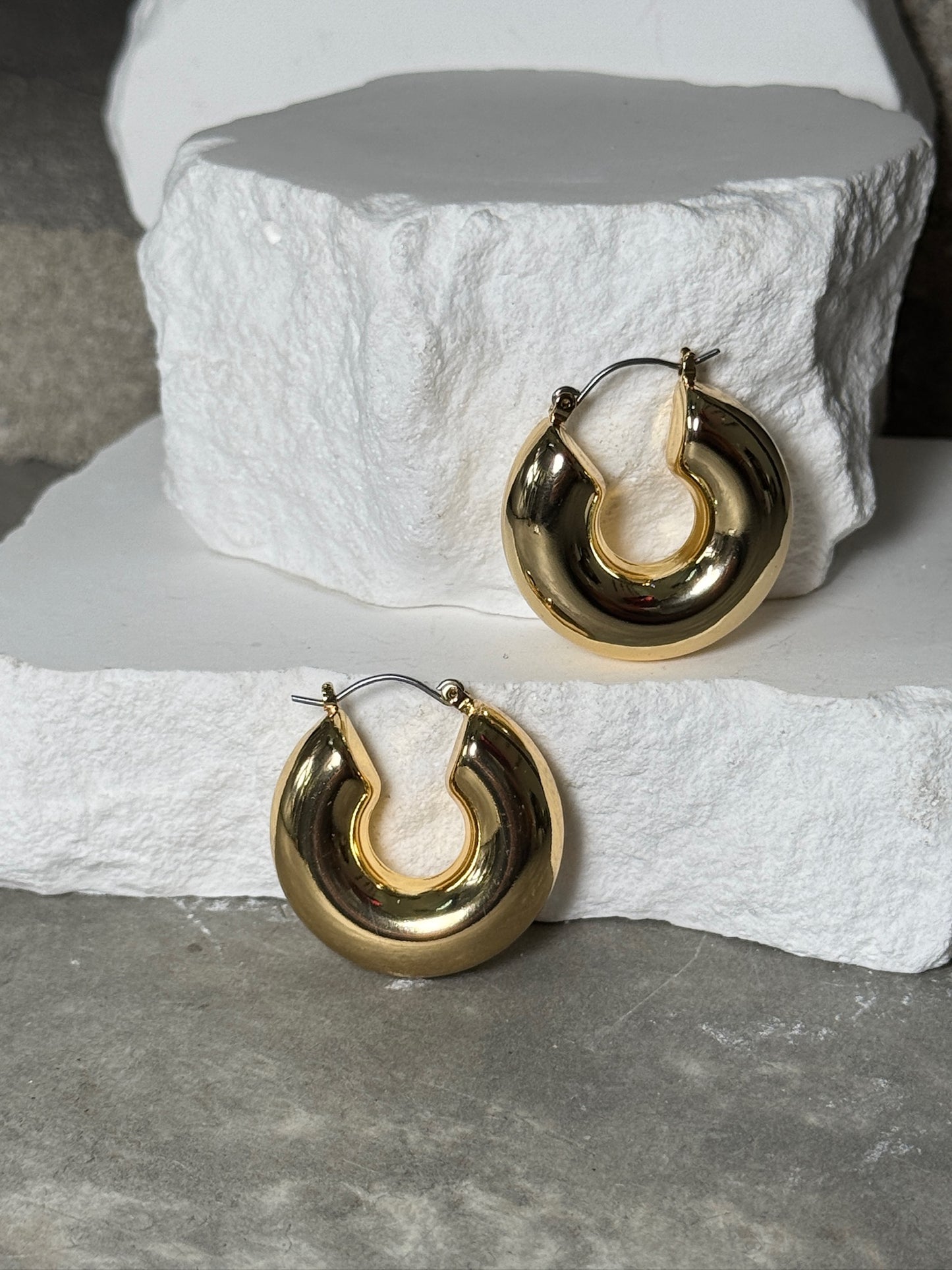 Micro Chunky Hoops - Polished Gold & Silver Finish Lightweight Versatile Everyday Essential Modern Edge Stackable Earrings