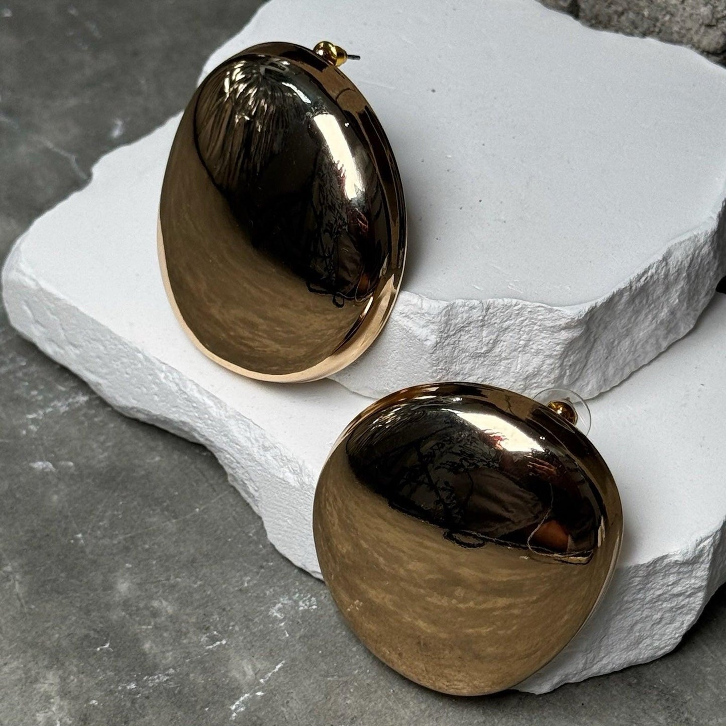 Supa Nova Round Metal Plate Earrings