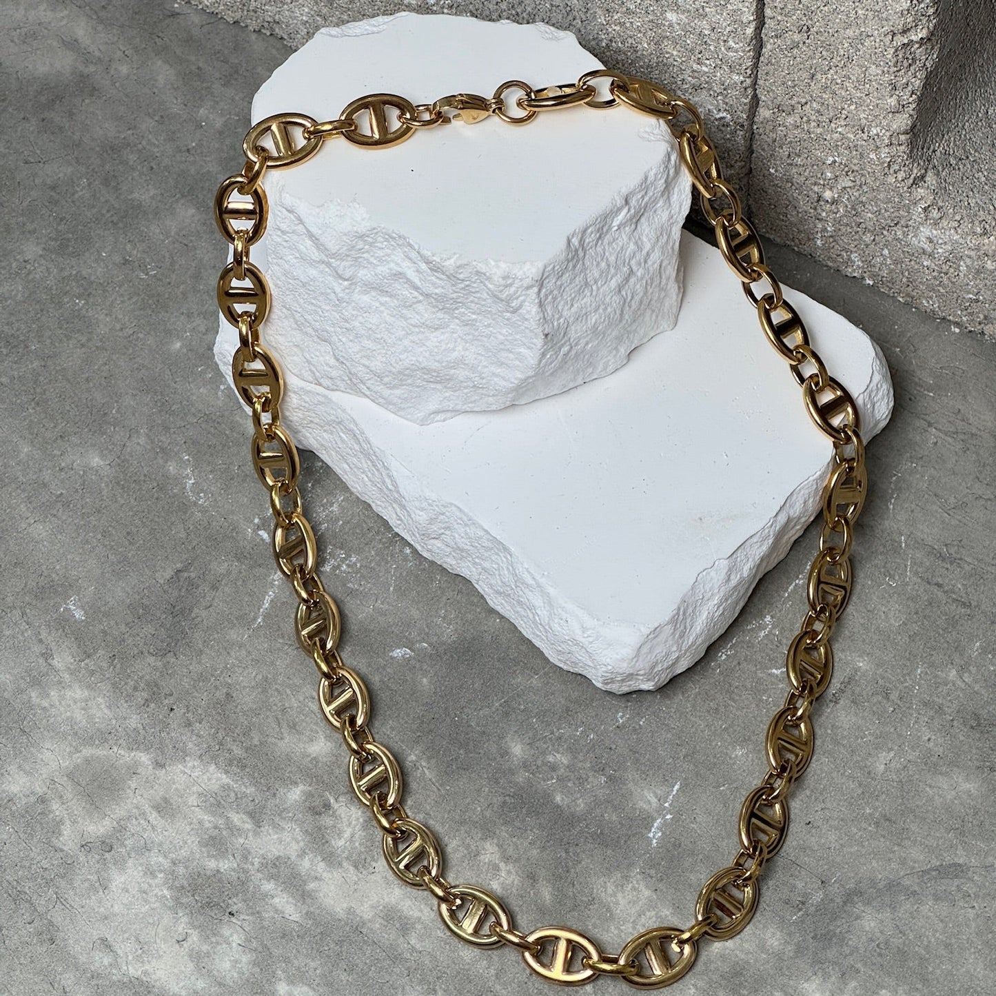 On Brand Linked Necklace