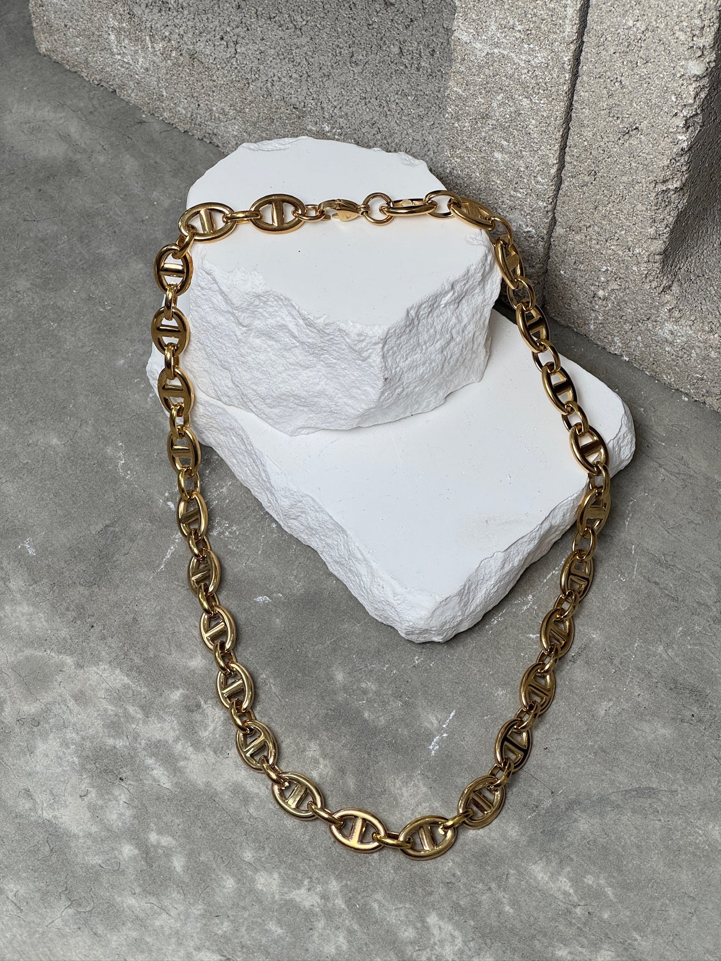 On Brand Linked Necklace