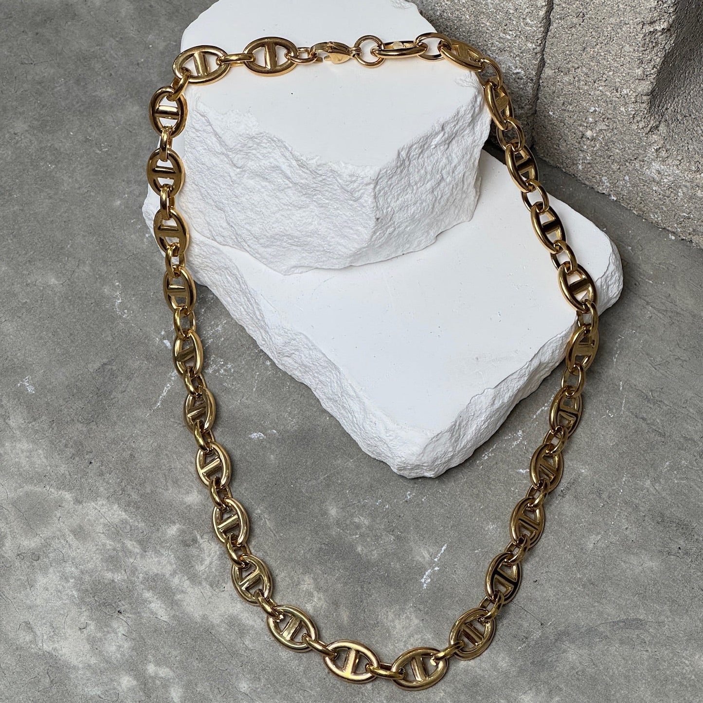 On Brand Linked Necklace