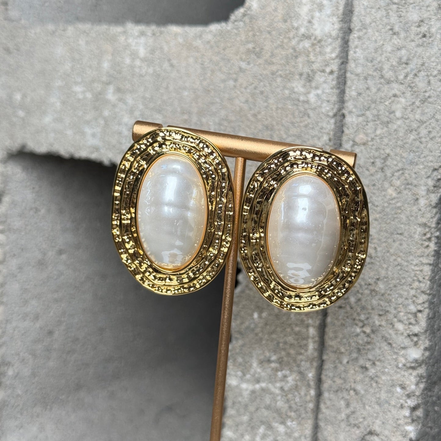 Golden Halo Pearl Earrings