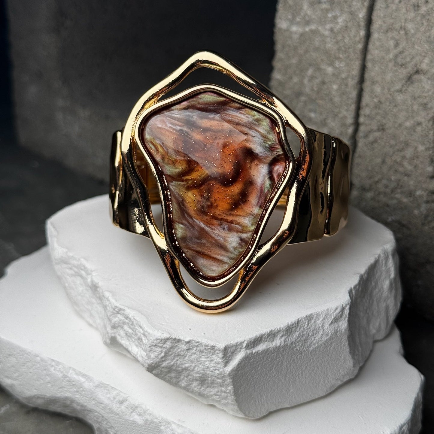 Amber Gleam Expandable Bracelet Up To 8"