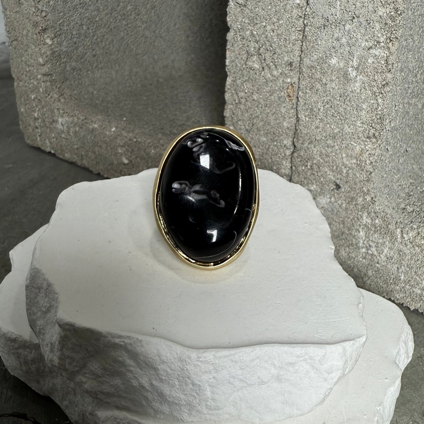Bold Aura Gem Ring Expandable Ring Up To Size 10