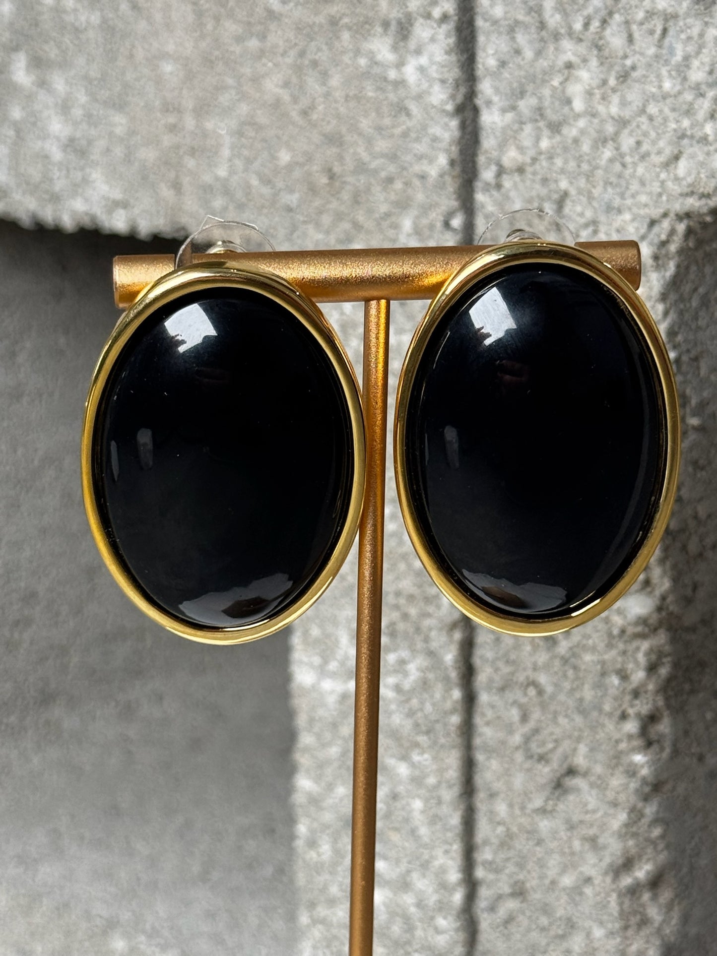 Dark Radiance Oversized Stud Earrings