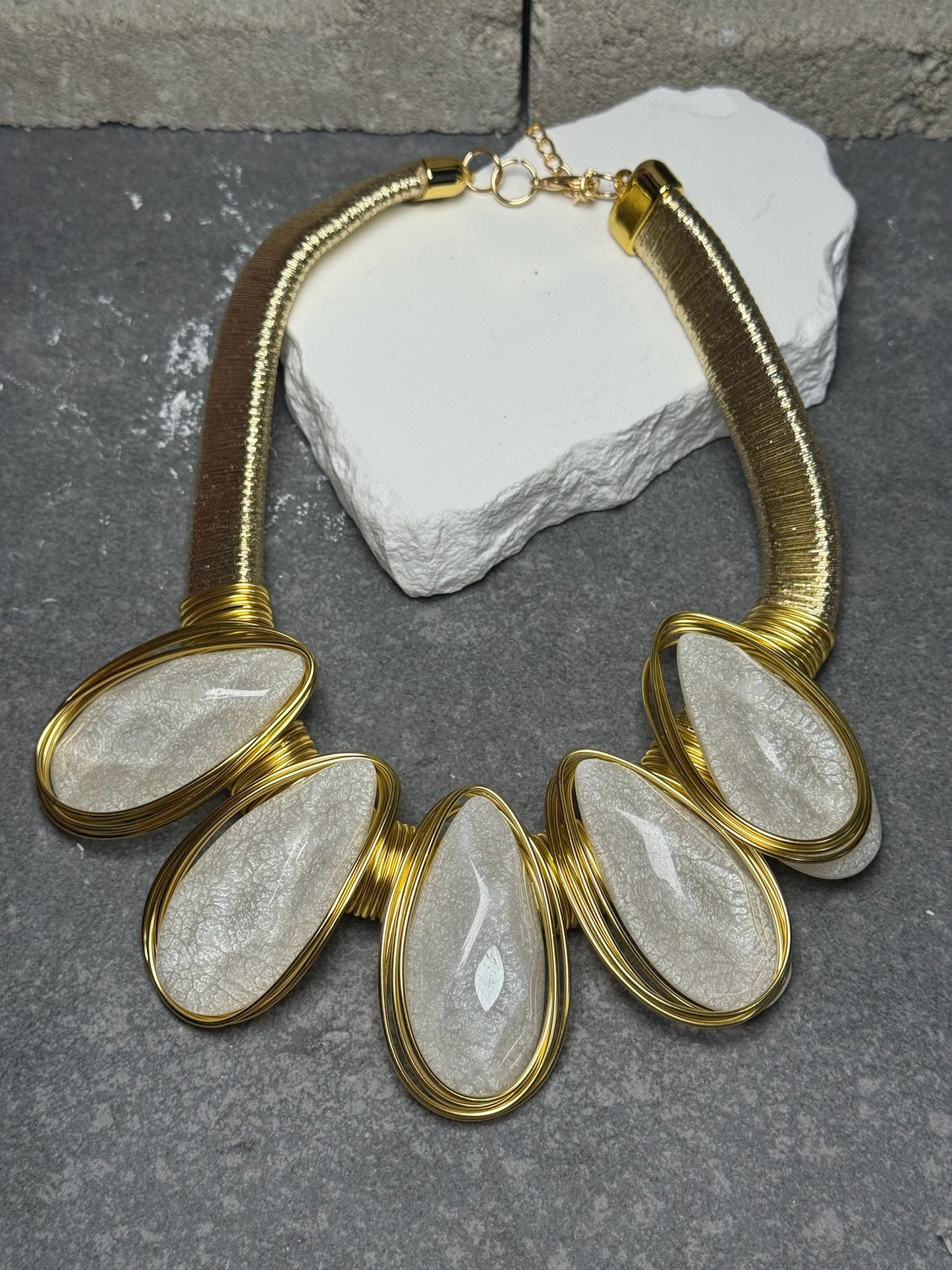 Resort Royalty Necklace 22.5”