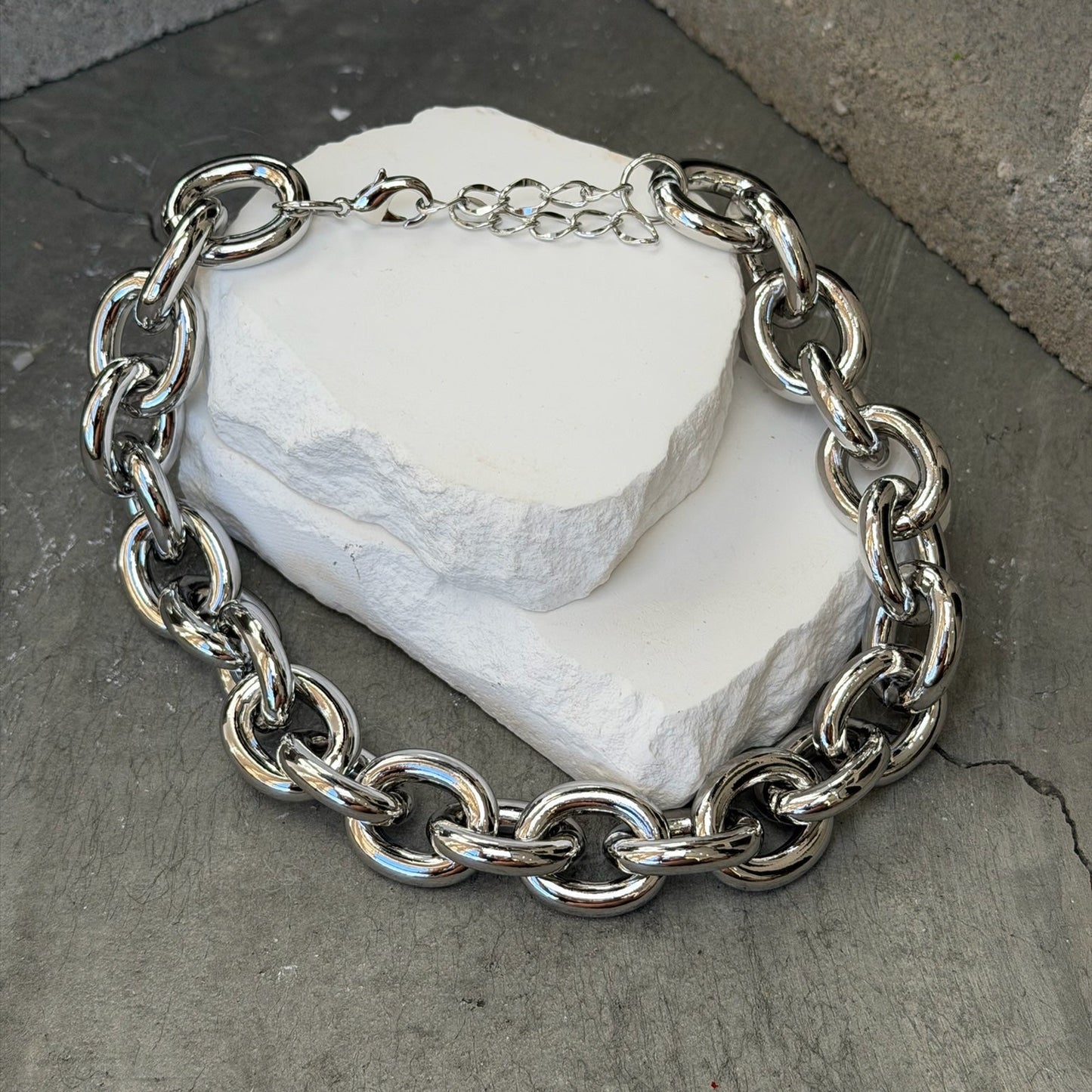 Luxe Chunky Link Necklace 16"