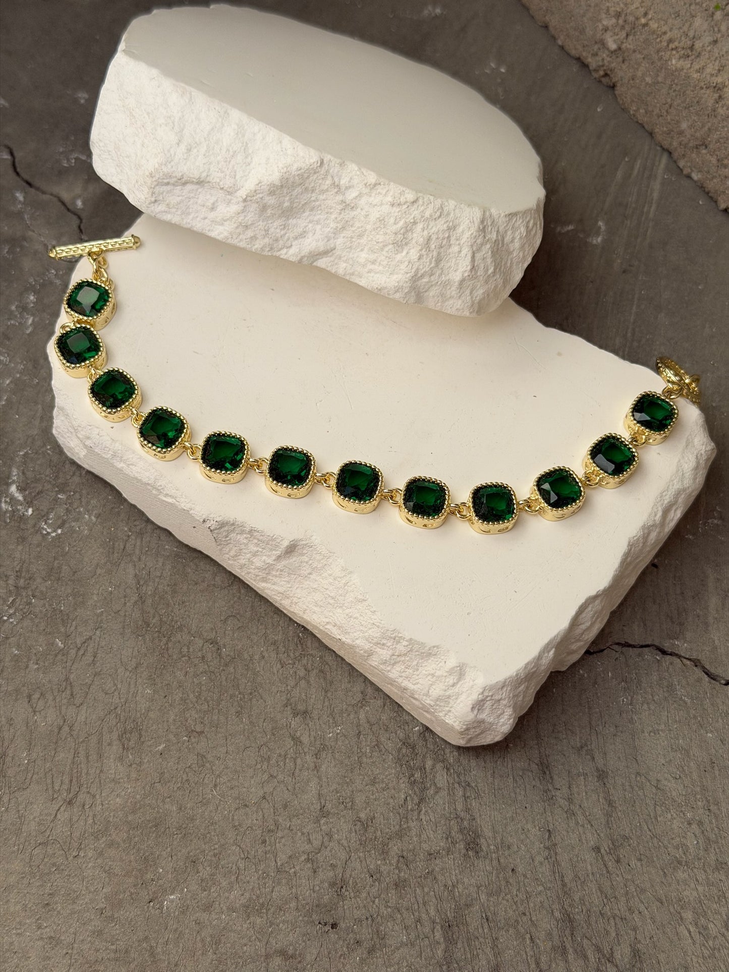 Backstage Pass Gem Bracelet 7"