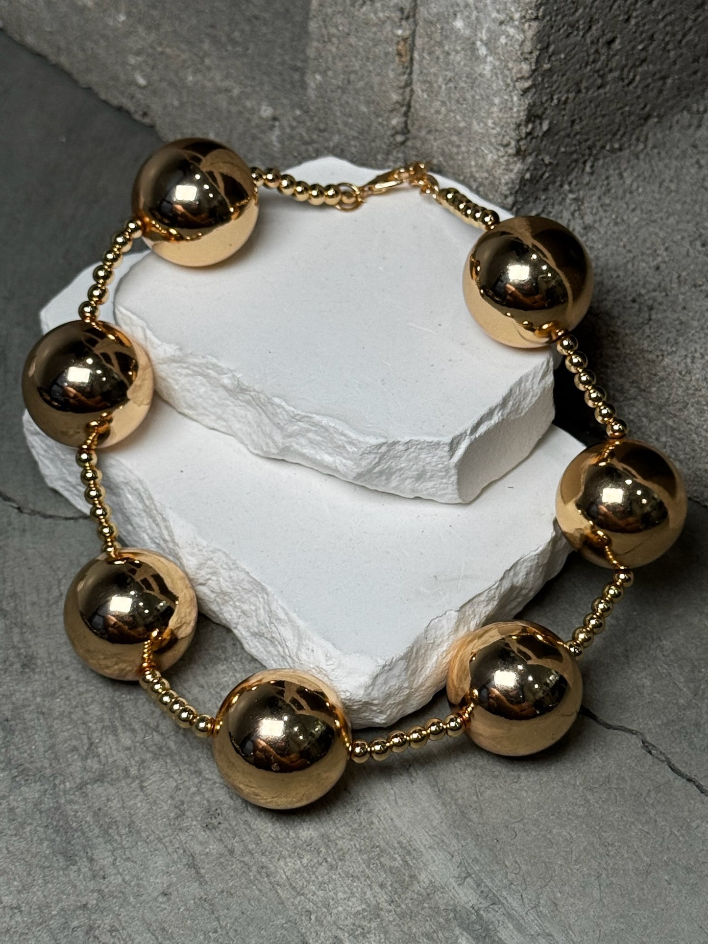 Bubble Trouble Necklace 18" w/ Extender