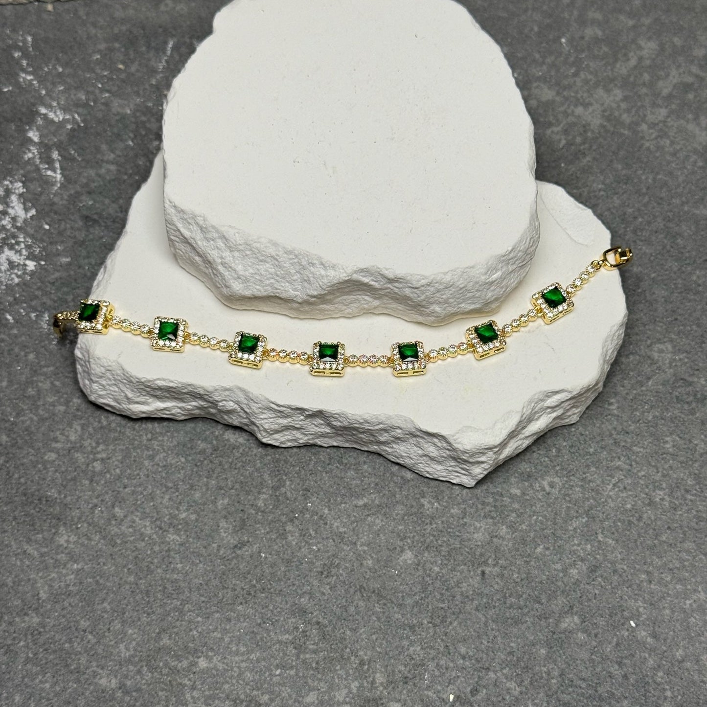 Top Tier Tennis Bracelet 7.5"
