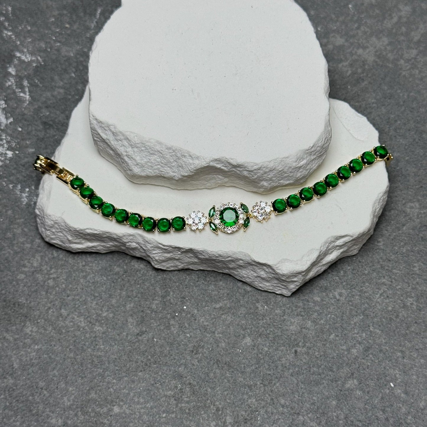 Pretty Privilege Bracelet 7"