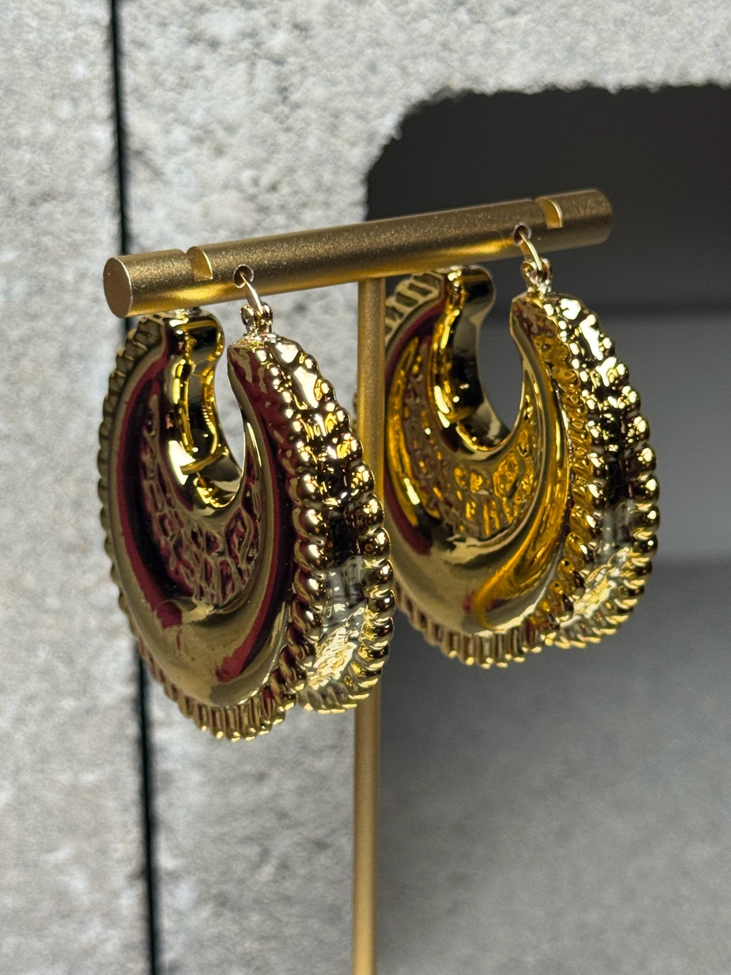 Booked & Busy Chunky Hoop Earrings