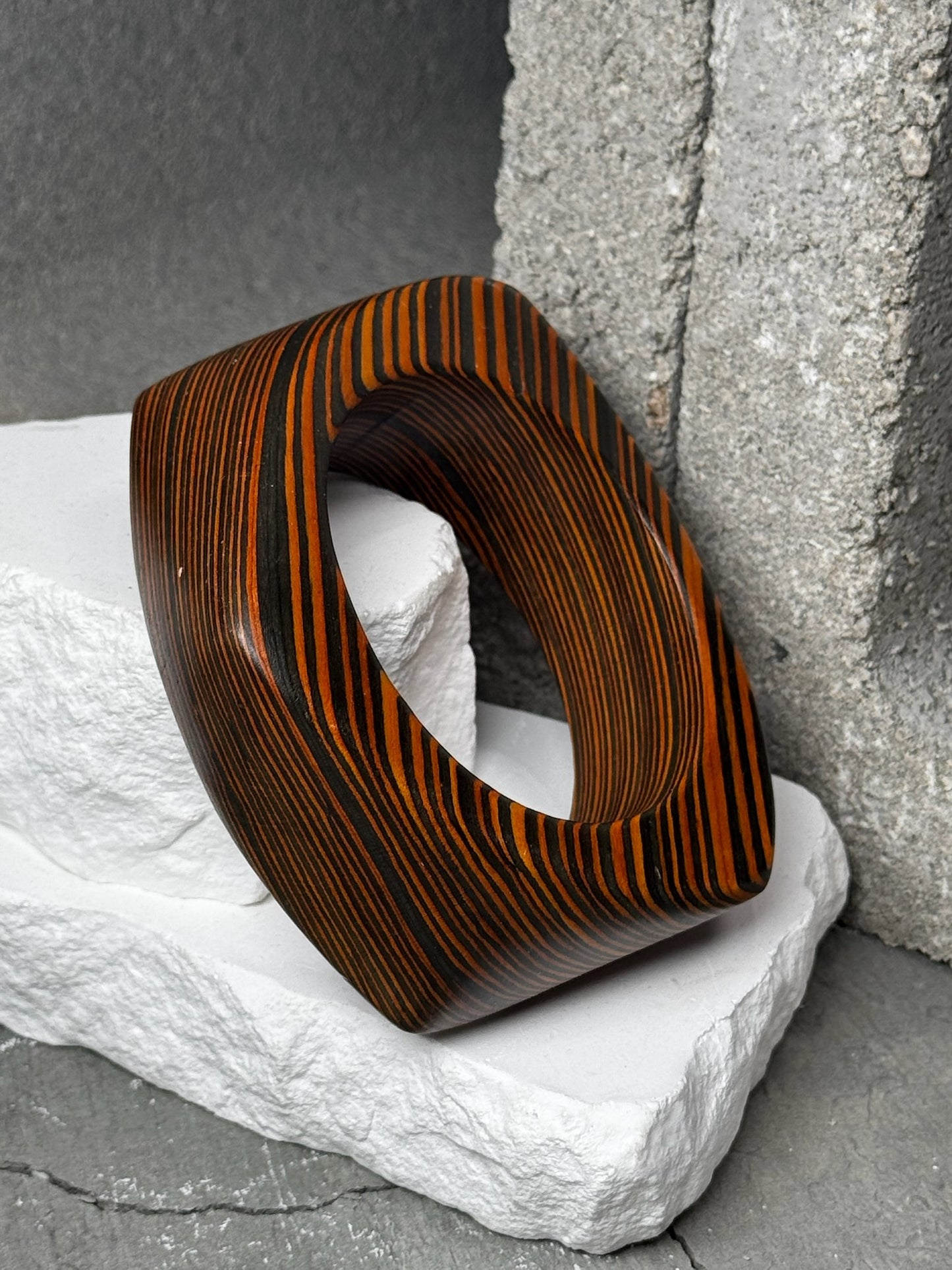 Twist of Nature Bangle 7.5"