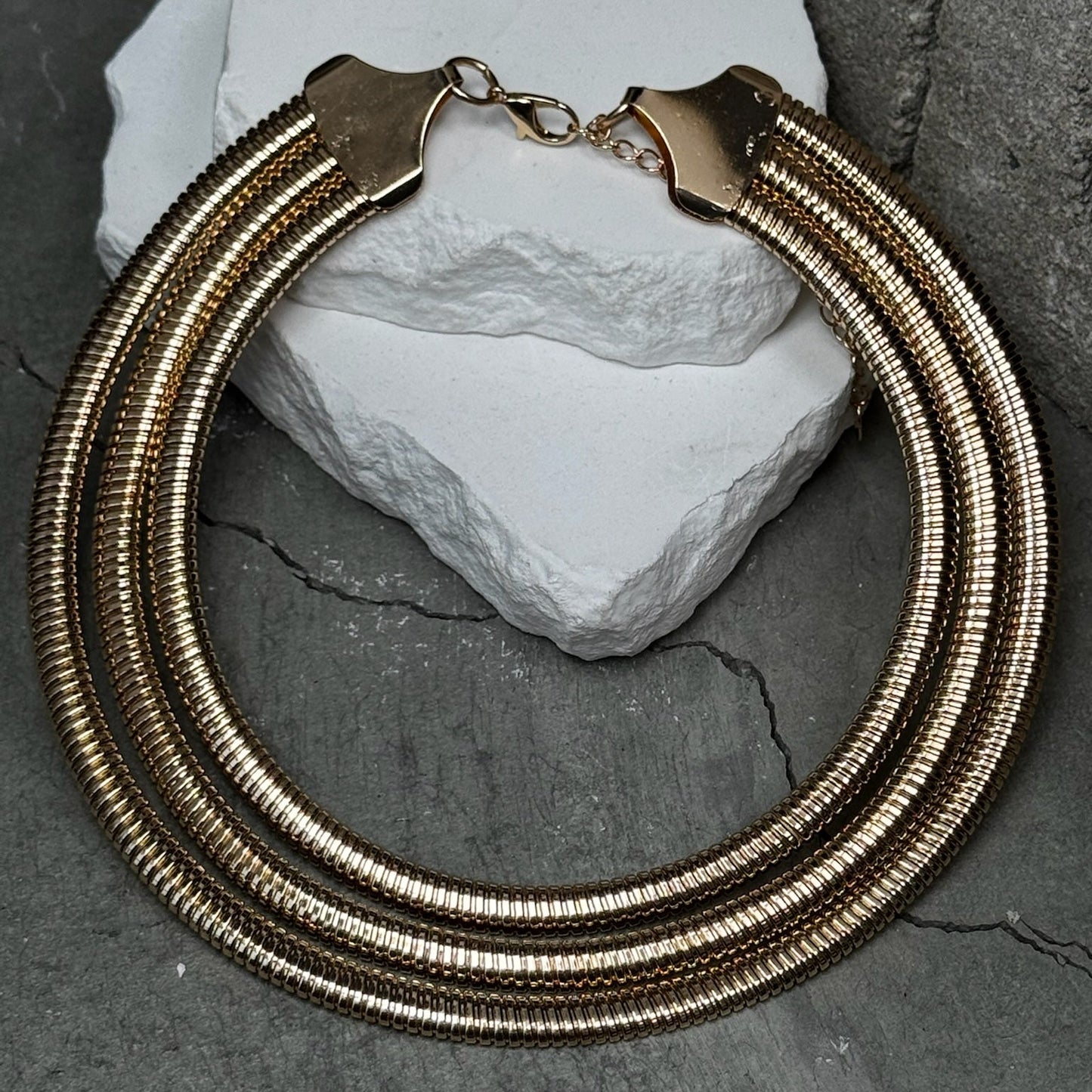 Stellar Ribbed 3 Layer Choker 15" w/ Choker