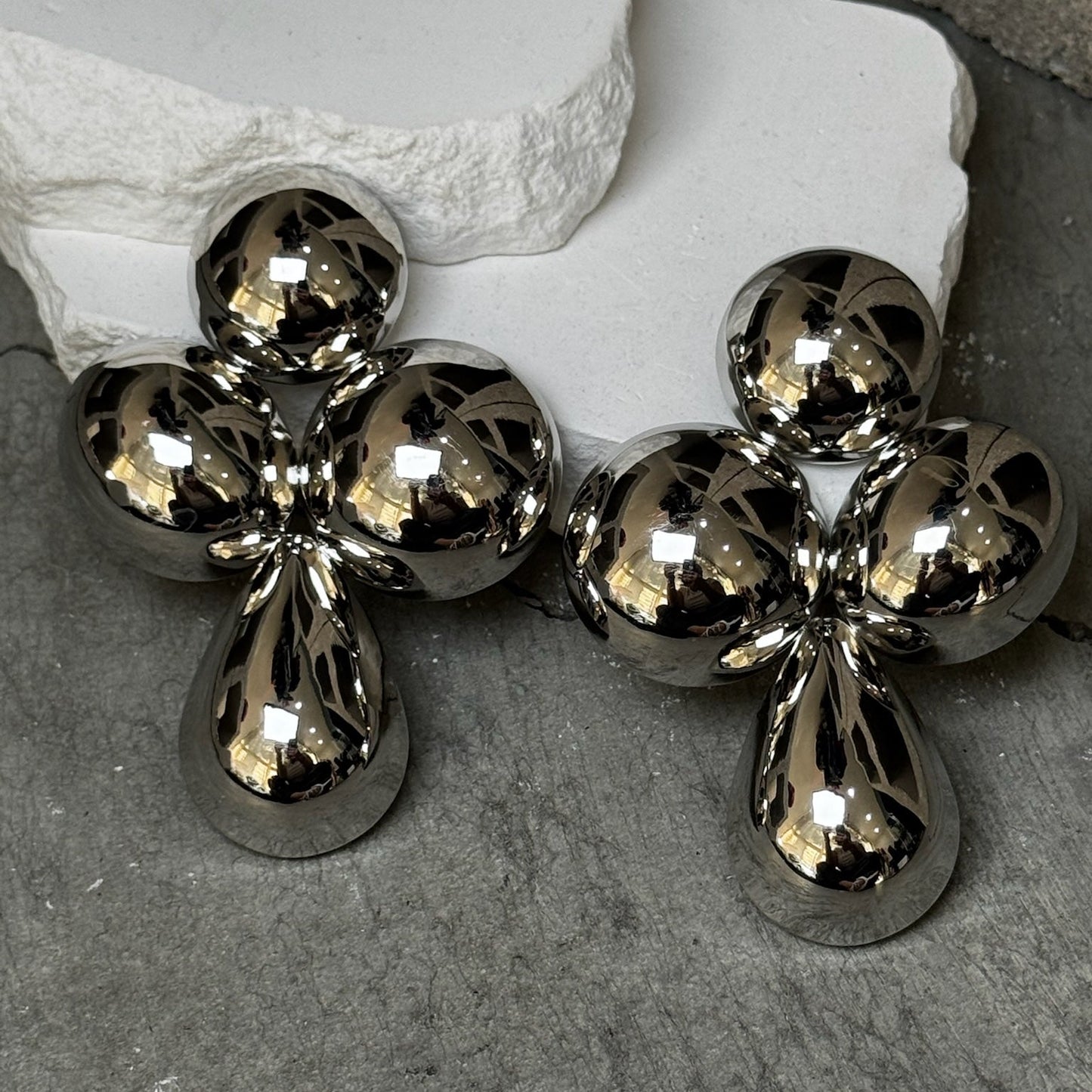 BIG Mood Chunky Earrings