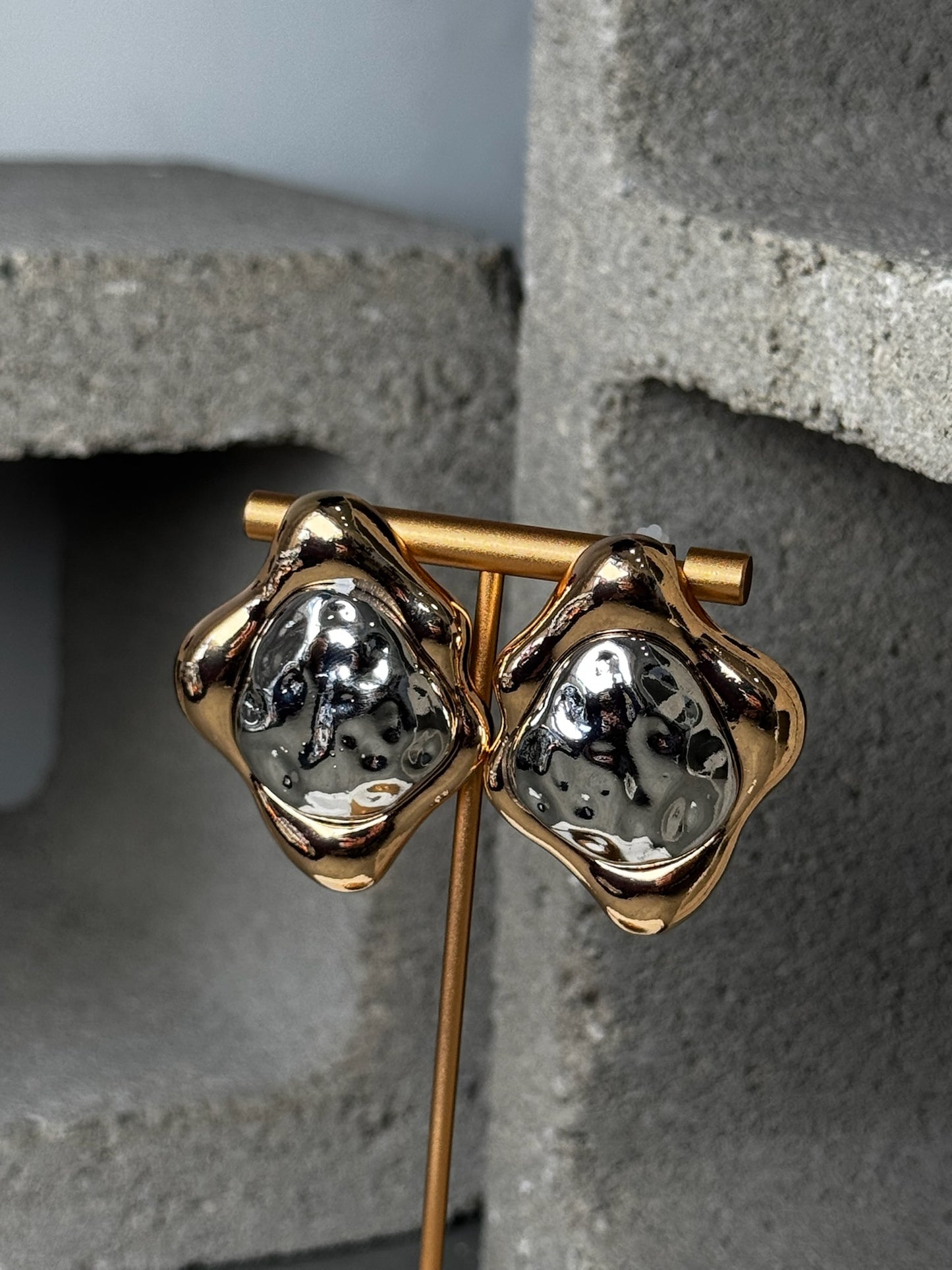 So Dreamy Chrome Stud Earrings