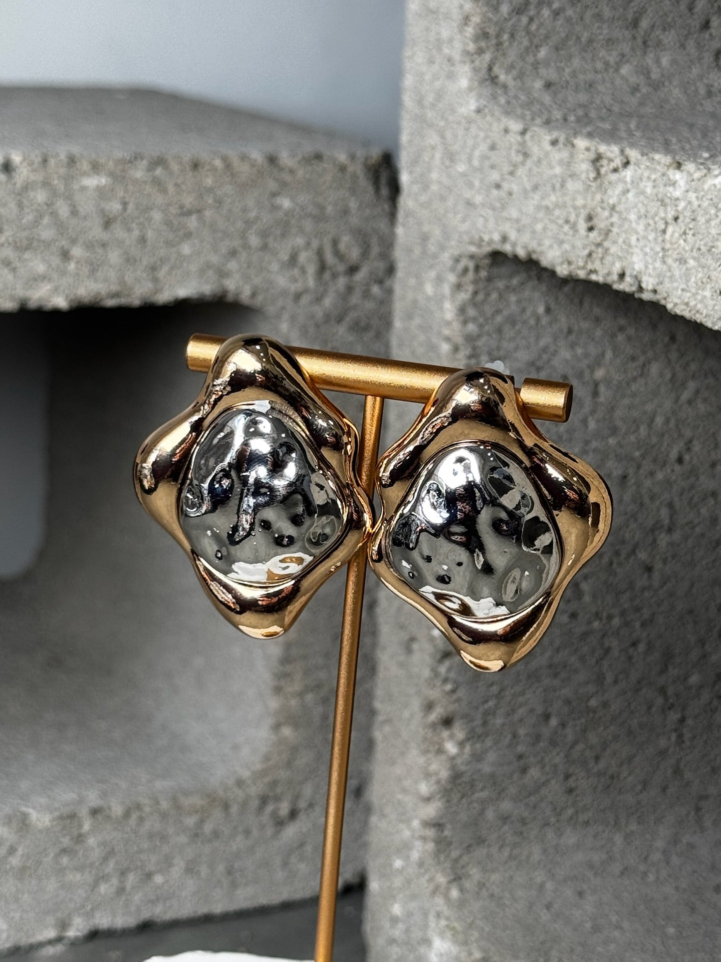 So Dreamy Chrome Stud Earrings